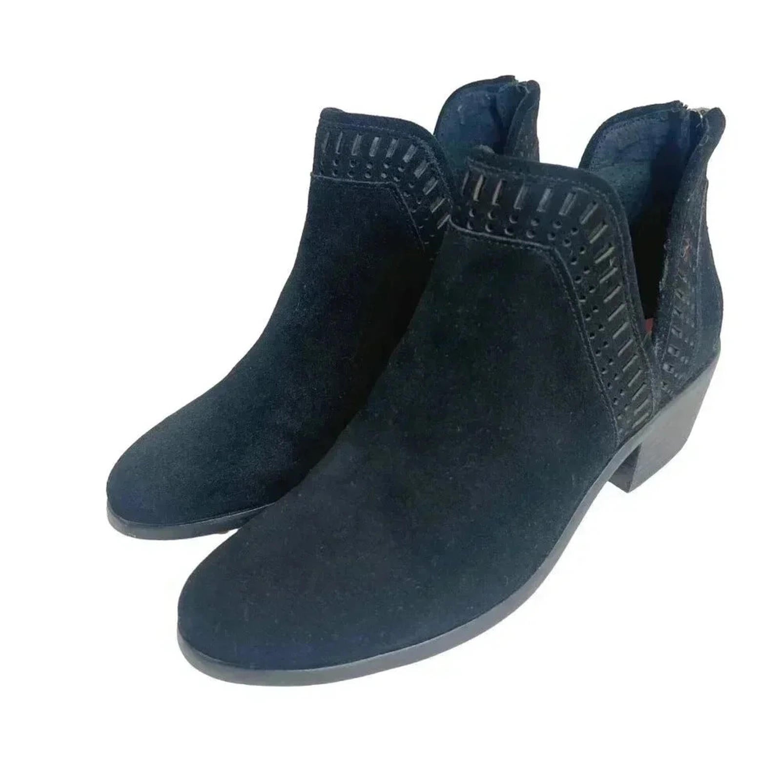 Vince Camuto Philena Black Suede Leather Booties Women's Size 7