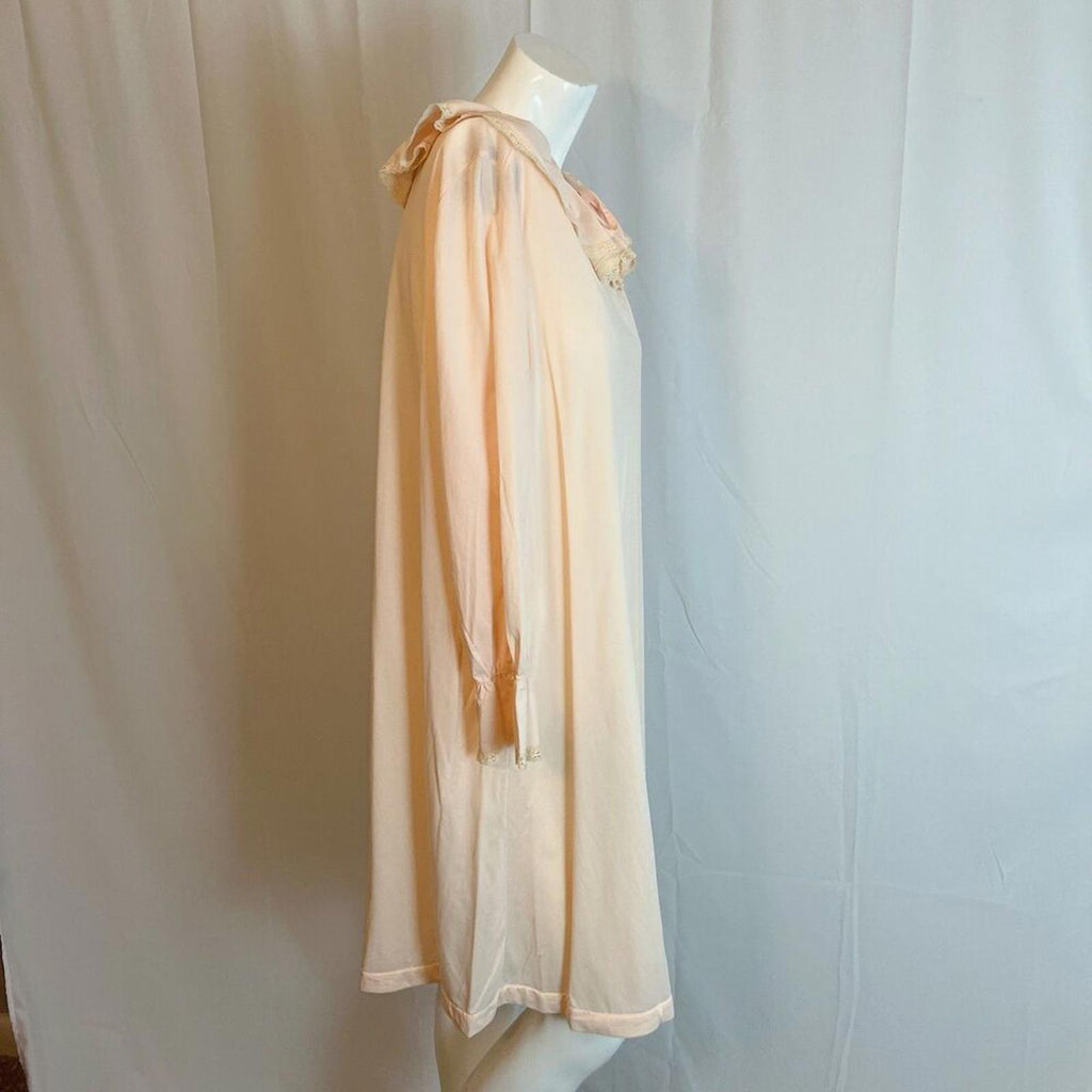 Vintage 1960s 1970s Light Pink Long Sleeve Night Gown Lace Collar Coquette L
