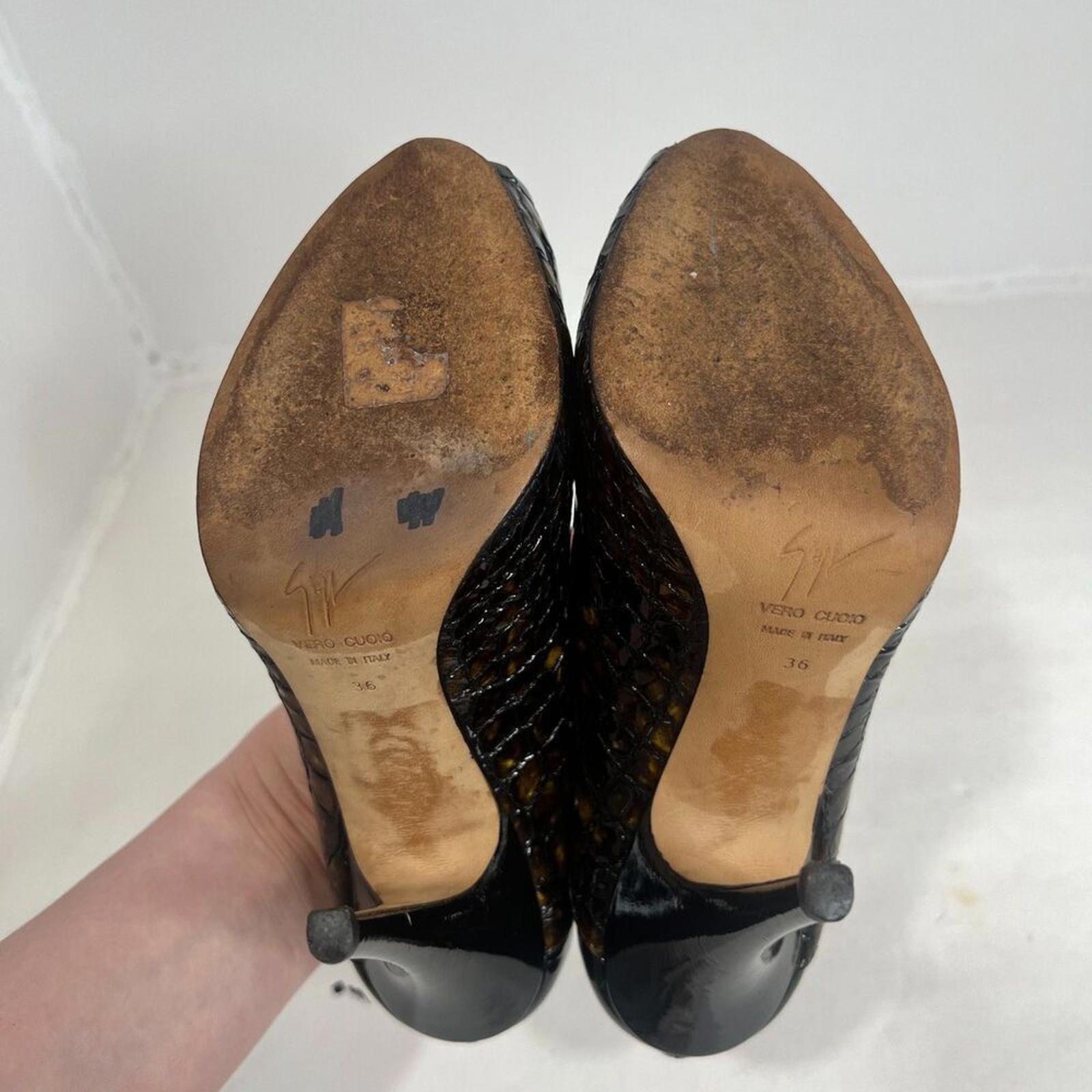 Giuseppe Zanotti Crocodile Embossed Patent Leather Pumps Peep Toe Heels Size