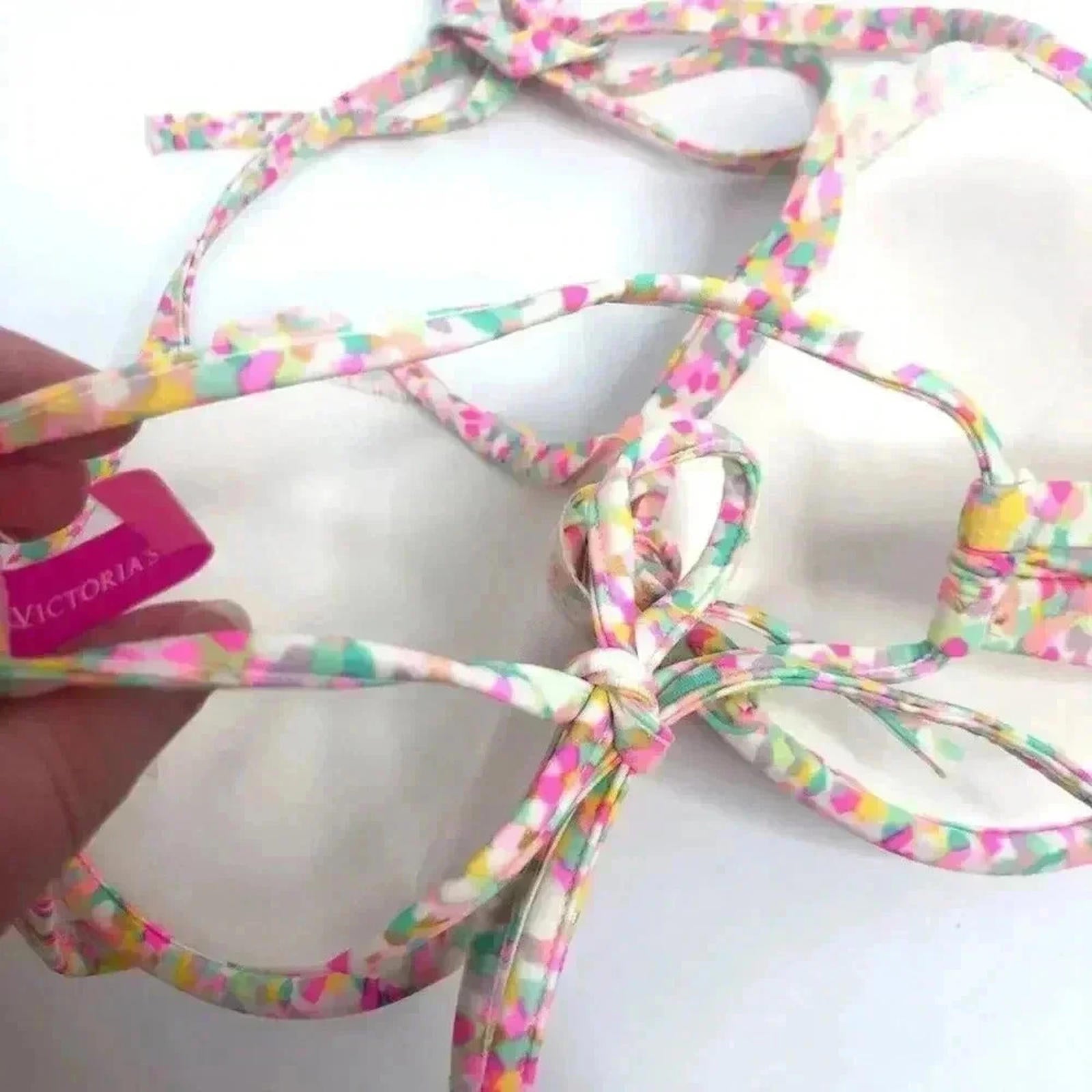 Victoria's Secret The Fabulous Multicolor Push Up