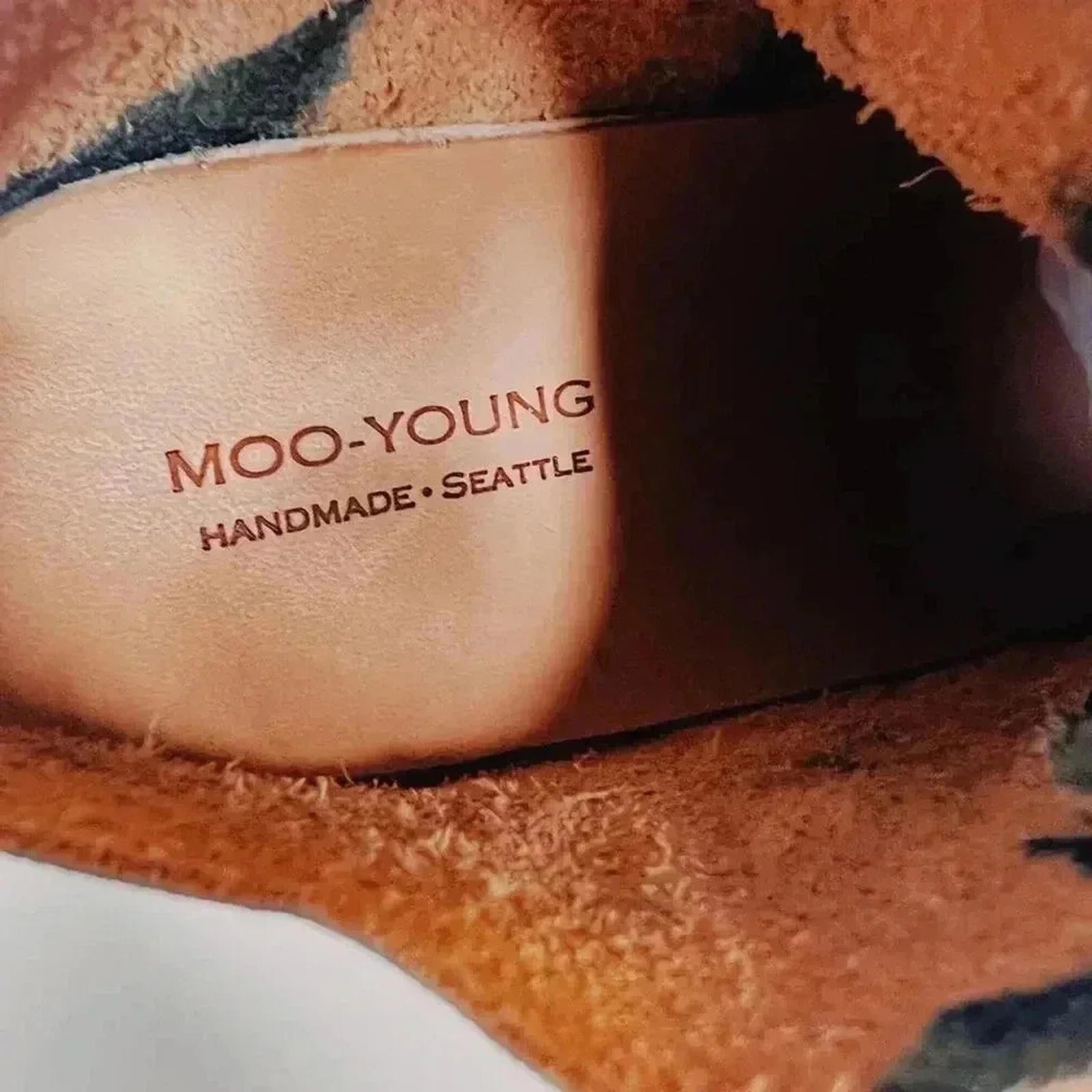 NWOT Moo Young Leather Blue Dip Dyed Sneakers