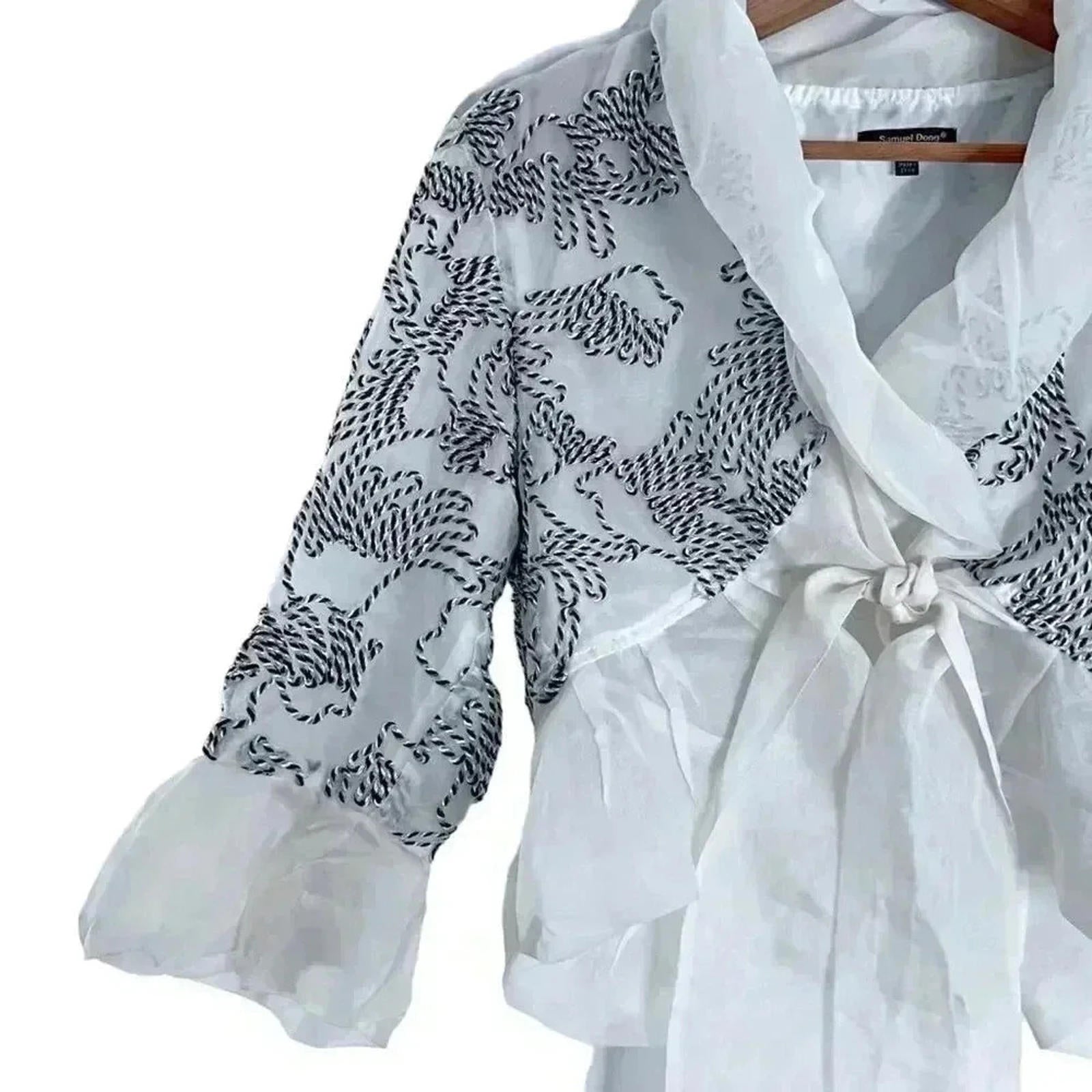 Samuel Dong Silk Black and White Embroidered Abstract Design Blouse Size M