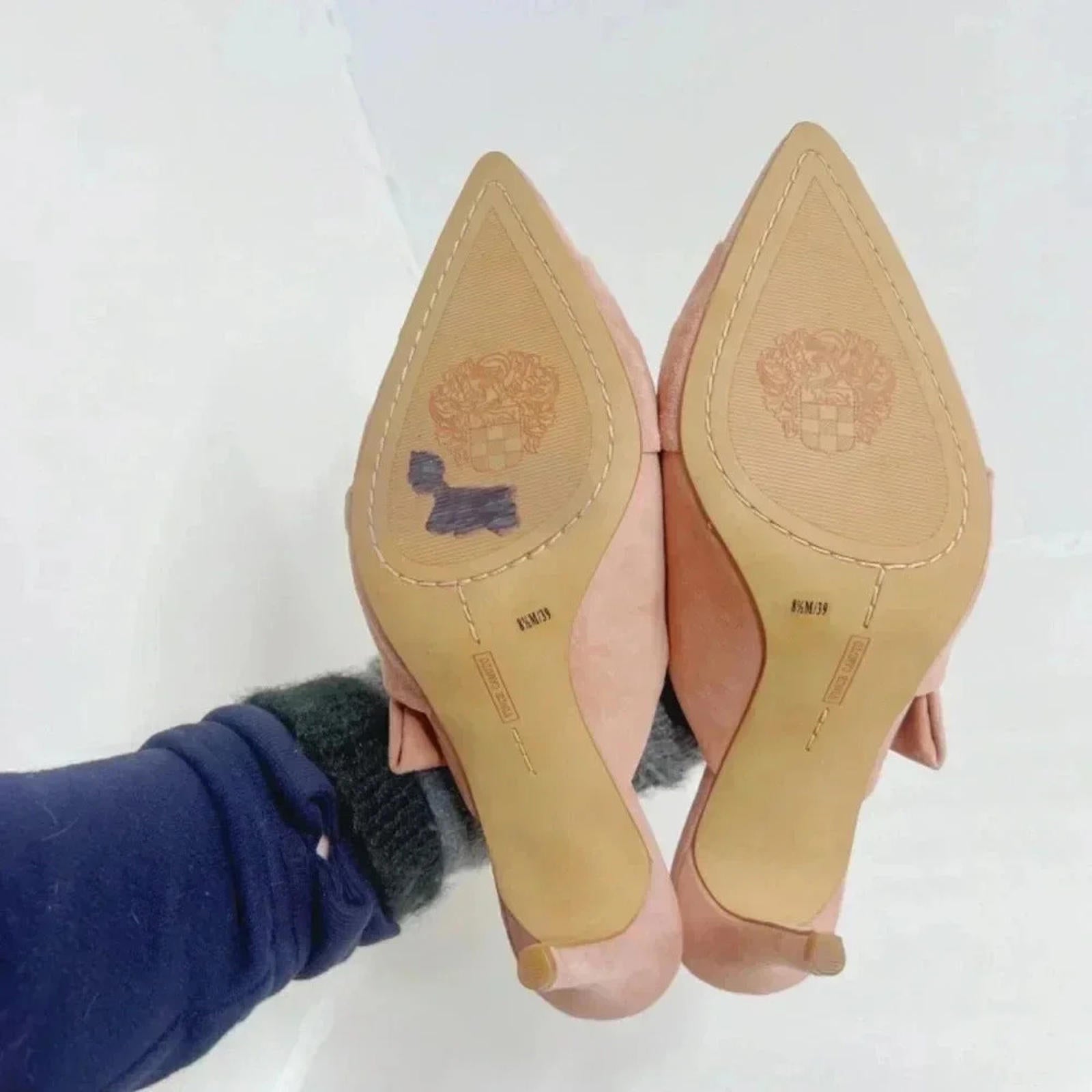 Vince Camuto Women's Amillada Mule in Rose Bud Suede Heel Size