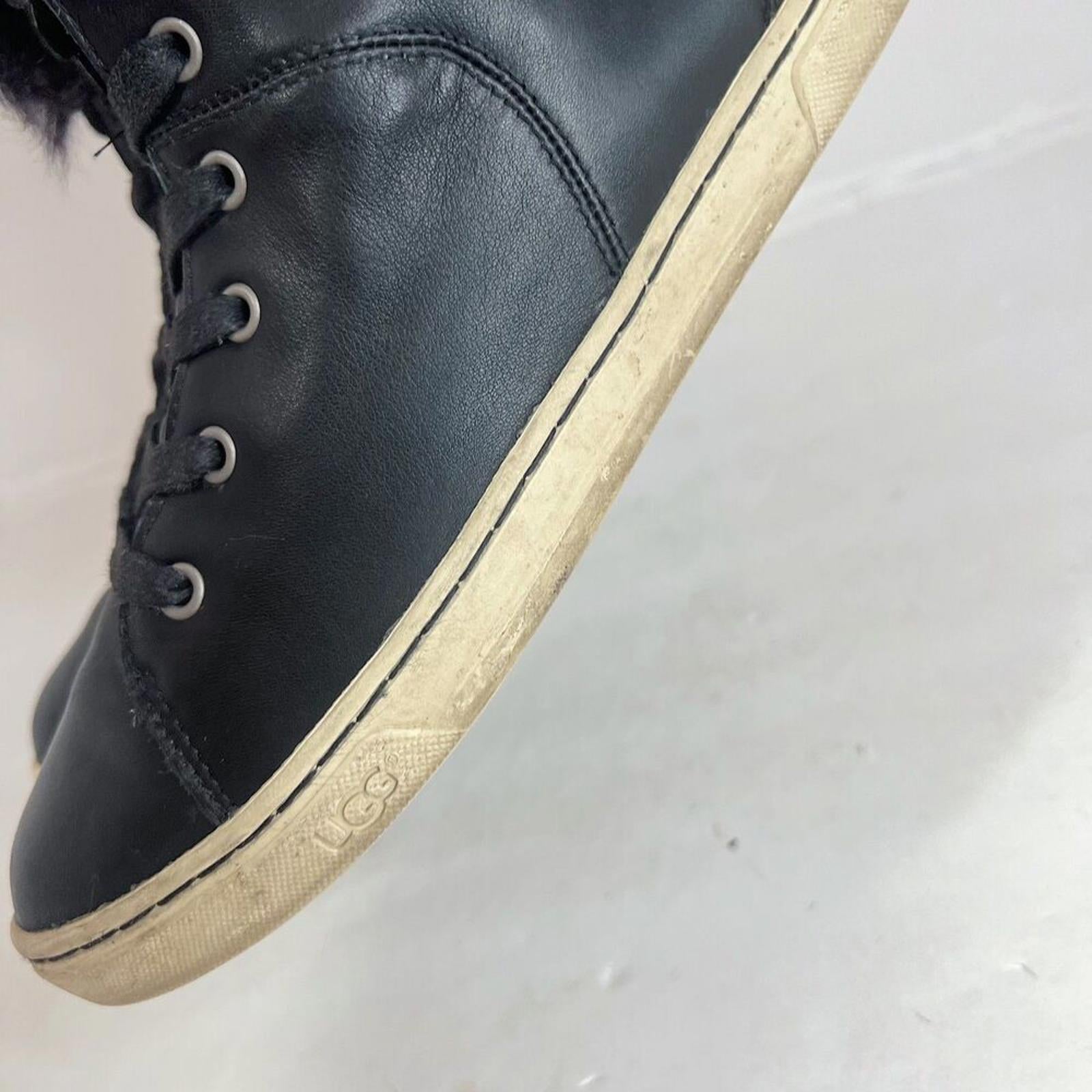 Ugg Australia Croft Black Leather Fur Lined Sneakers Women's Size 7