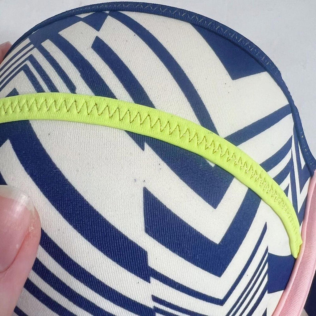 Victoria; Secret VS The Flirt Bandeau Bikini Top Blue White Geometric Size 34D
