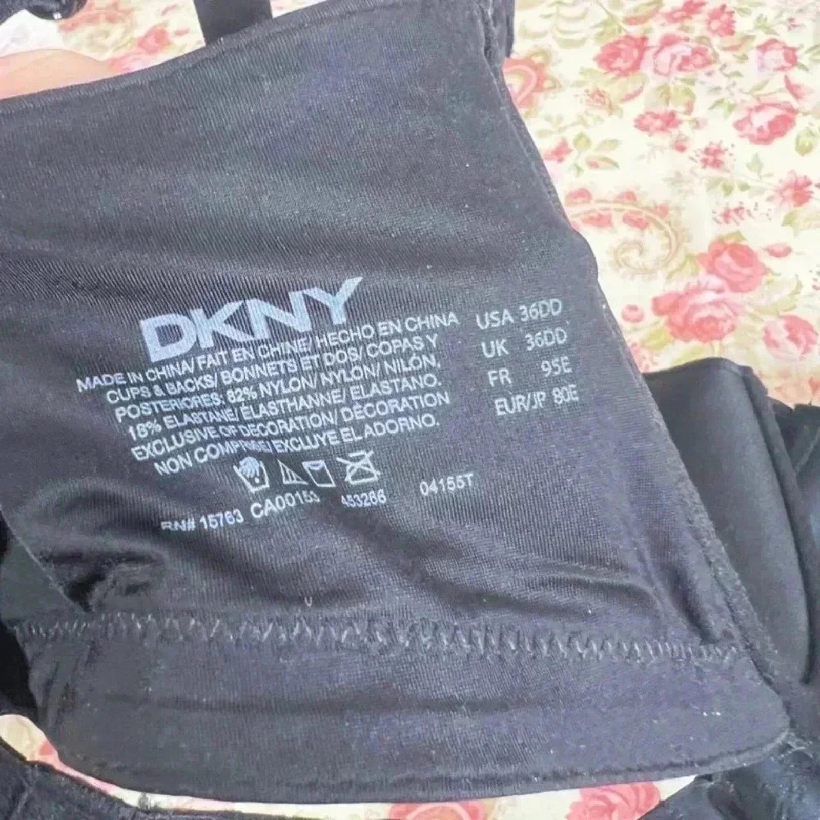 DKNY Black T Shirt Bra 36DD