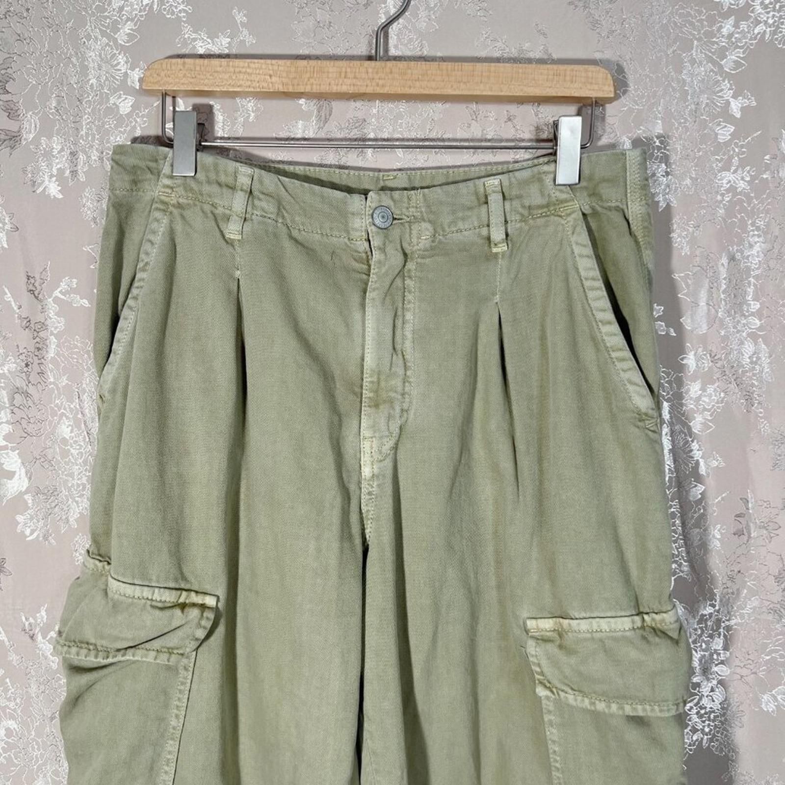 Free People First Light Utility Pant Green Tan Cargo Pants Women's Size 8
