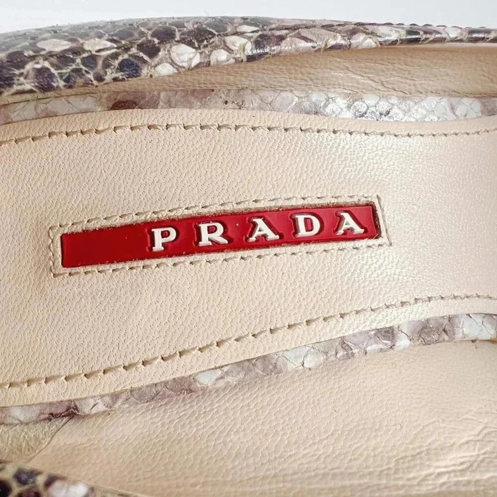 Prada Bow Leather Cork Wedge Peep Toe Pumps Snake Print Size 37.5 3KZ015