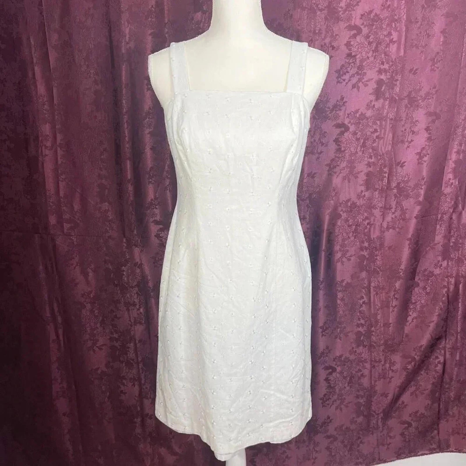 Dress Barn White Linen Dress Eyelet Floral Embroidery With Cardigan Size 6