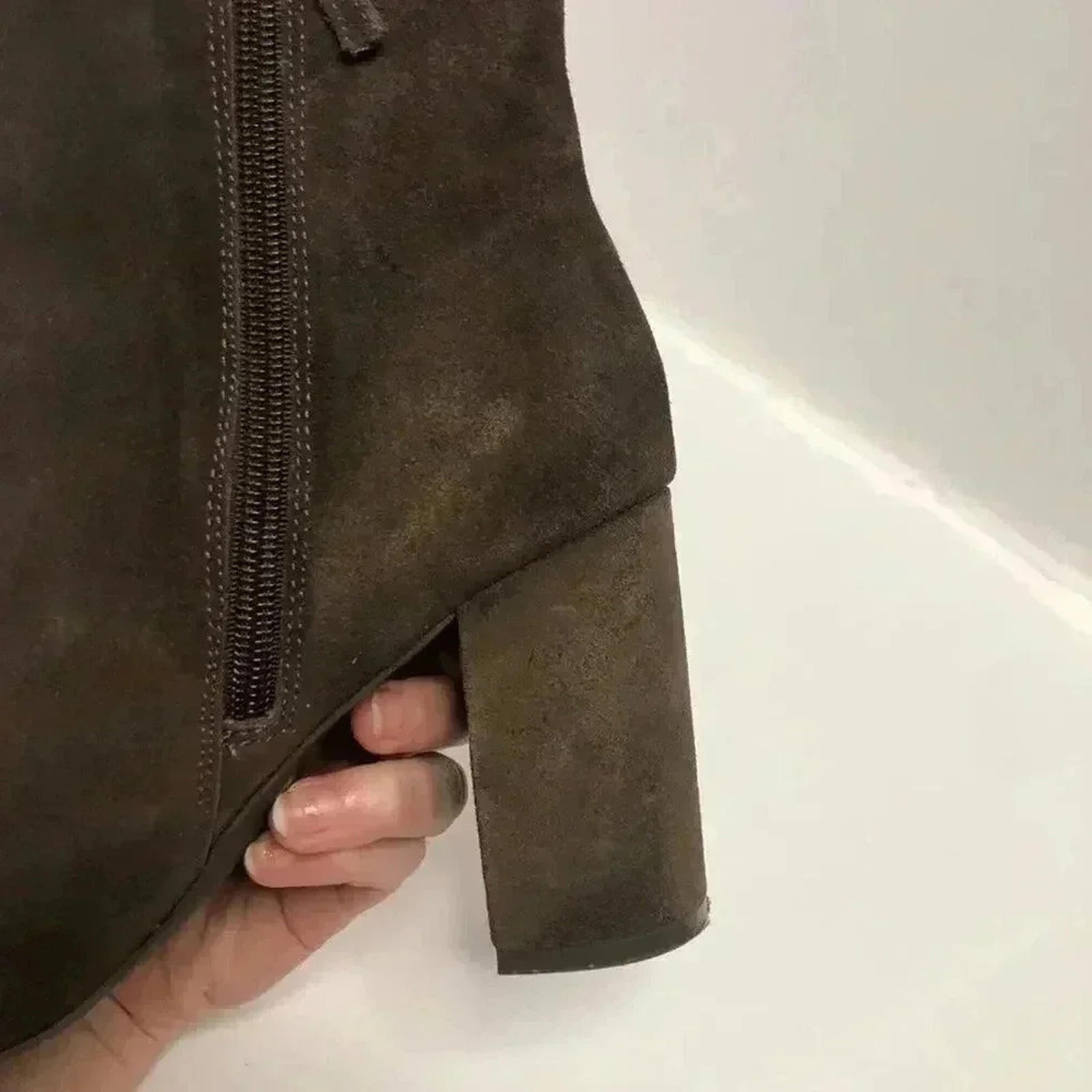 UO Faux Suede Dark Brown Booties Chunky Heels Women's Size 9