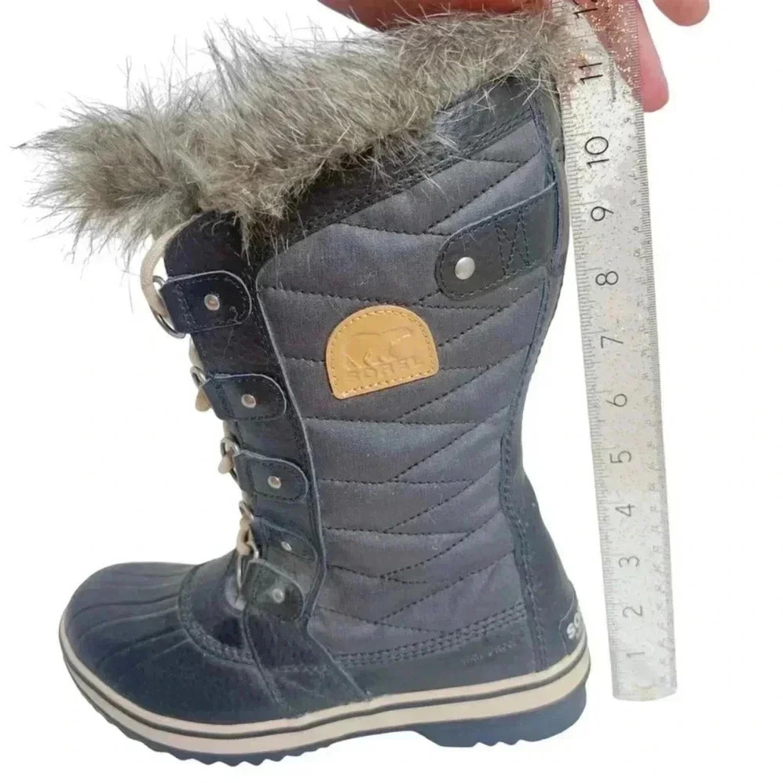 NWOT Sorel Tofino II Waterproof Boot Black Canvas & Leather Size 8