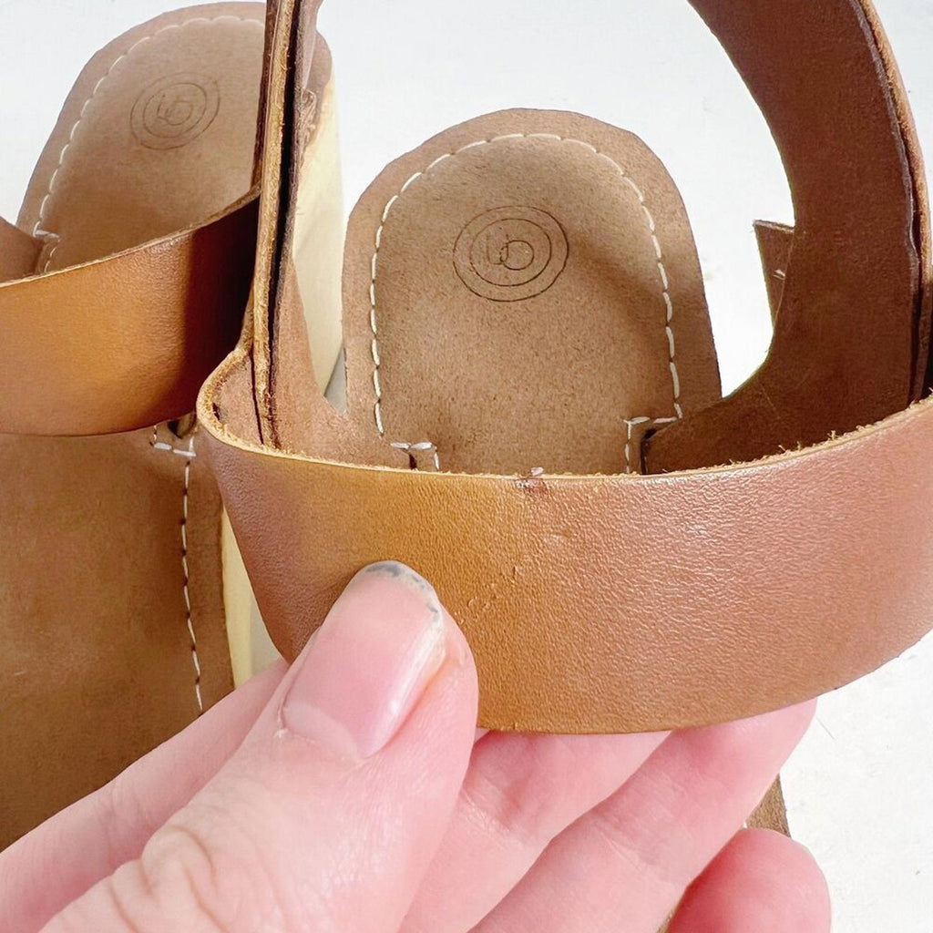 UO Urban Outfitters Maggie Heeled Clog Sandal Brown Platform Sandal Size 9