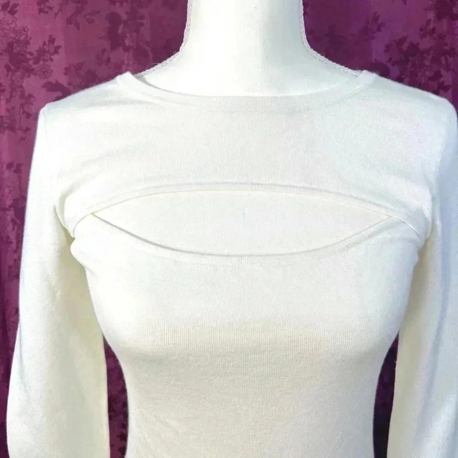 NWT L'Agence Jocelyn Cutout Sweater in Ivory Size S Minimalist Quiet Luxury