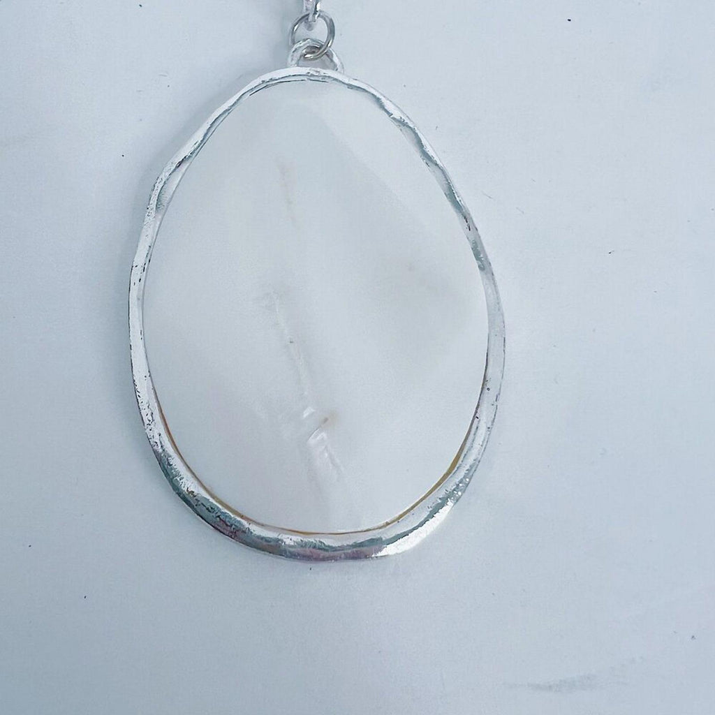Vintage White Stone Pendant Mother of Pearl Teardrop Silver Chain Necklace