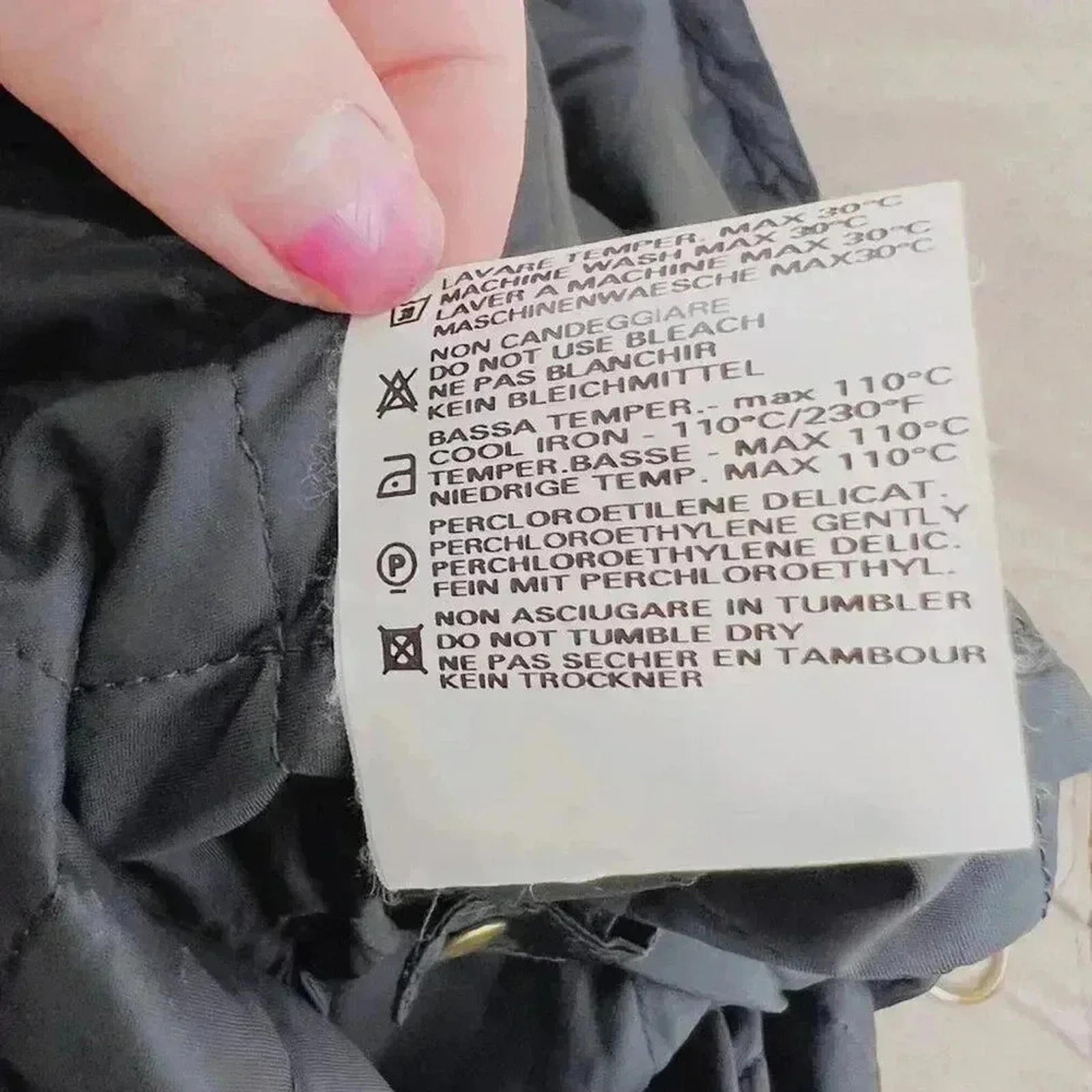 Postcard Black Winter Jacket With Hood Ski Snowboard Jacket Coat Size 4