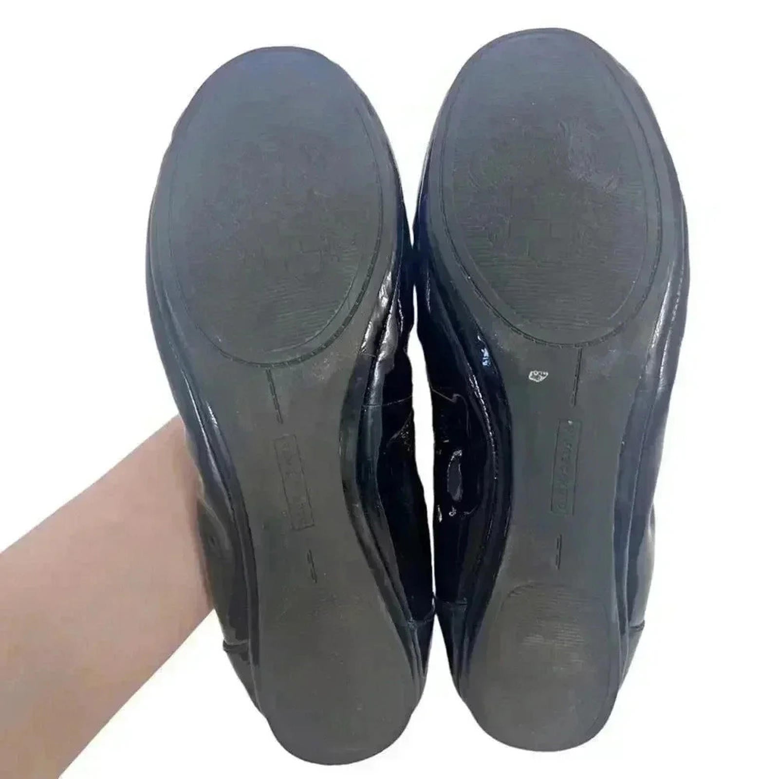 Vince Camuto Black Patent Leather Ballet Flats Women's Size 8.5 Balletcore
