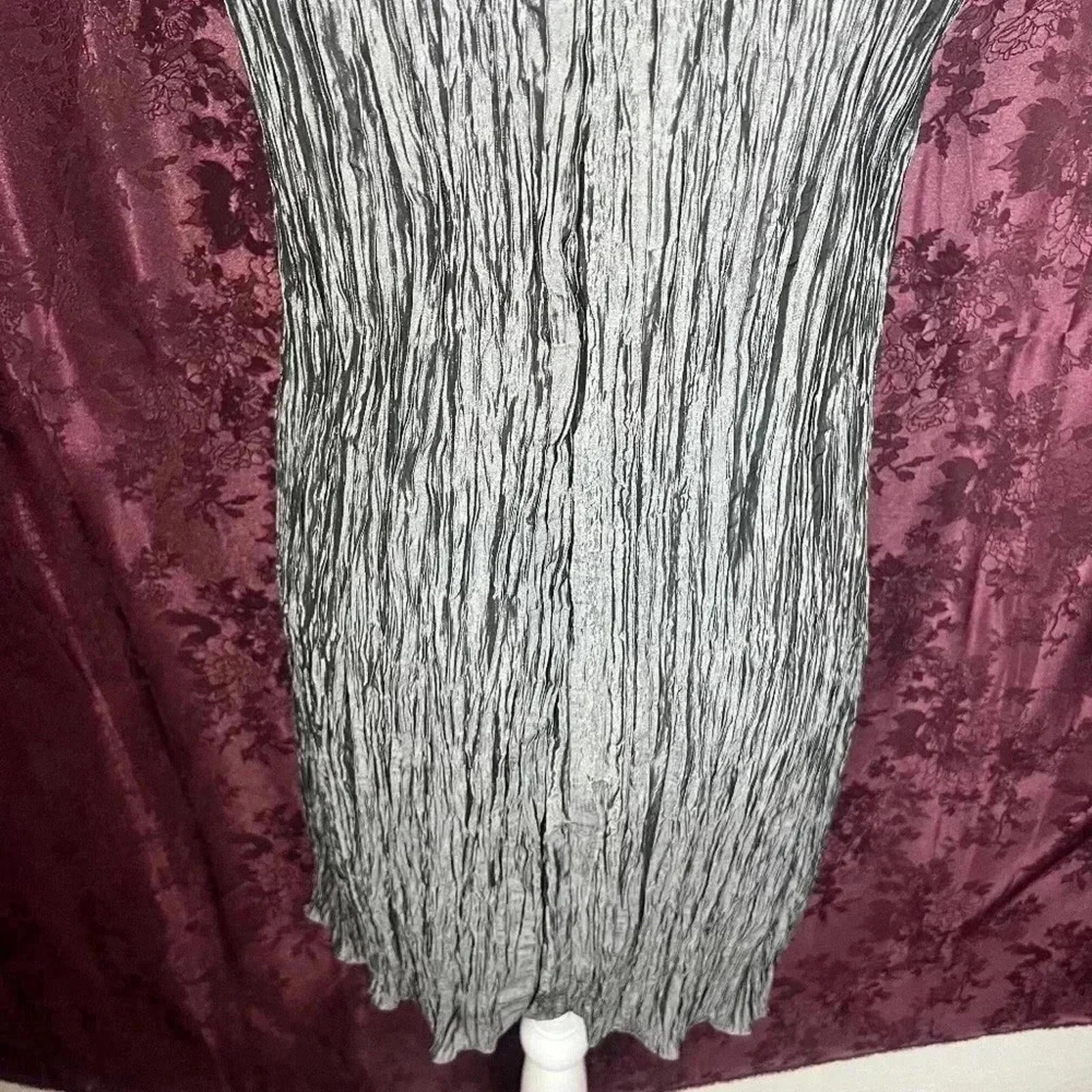 Vintage Silver Satin Crepe Shift Dress With Flower Metallic Women's Size 10