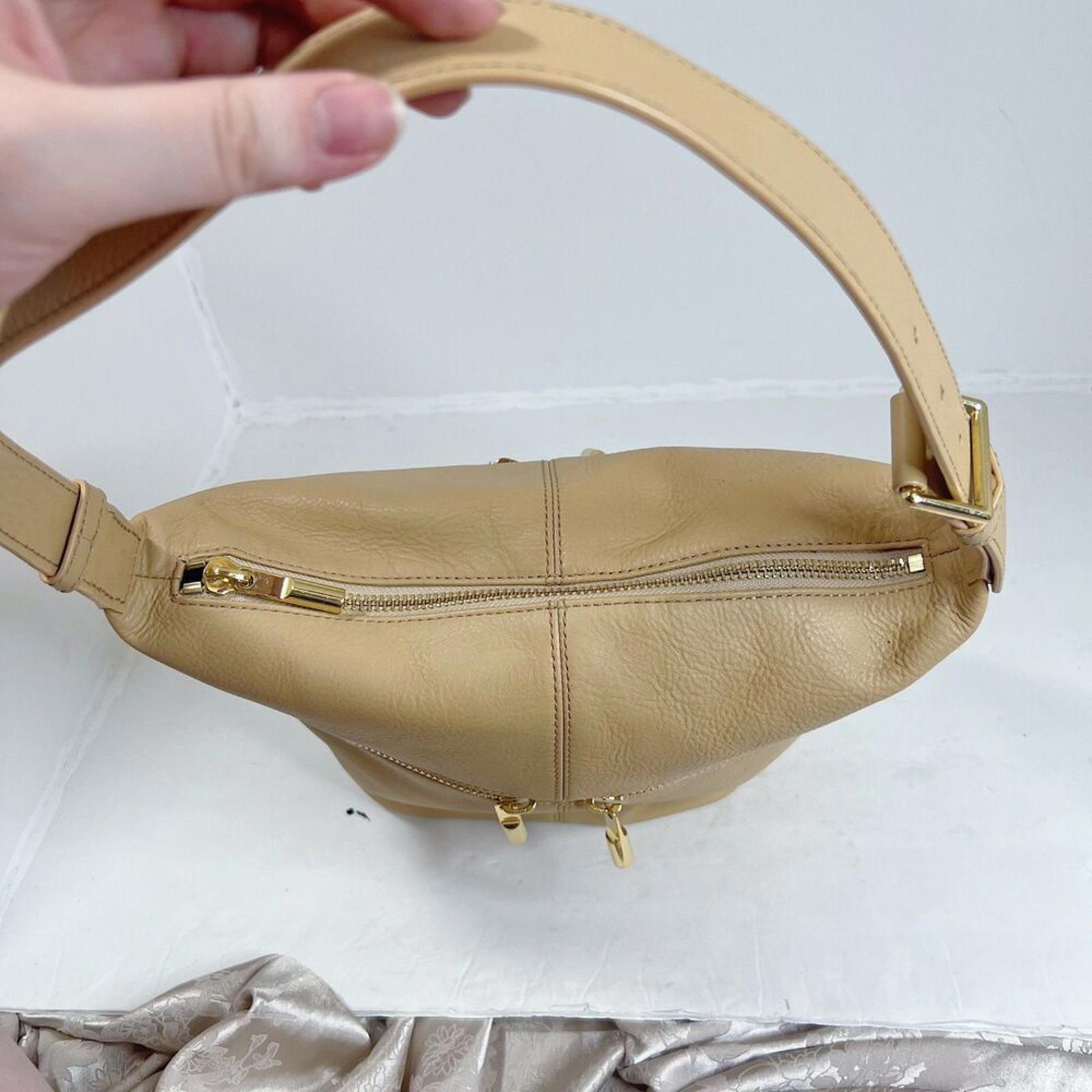 Elizabeth and James Tan Leather Hobo Bag Shoulder Bag Purse Quiet Luxury