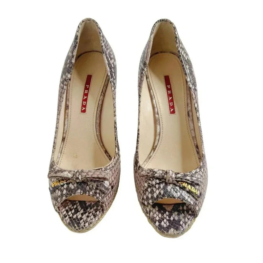 Prada Bow Leather Cork Wedge Peep Toe Pumps Snake Print Size 37.5 3KZ015
