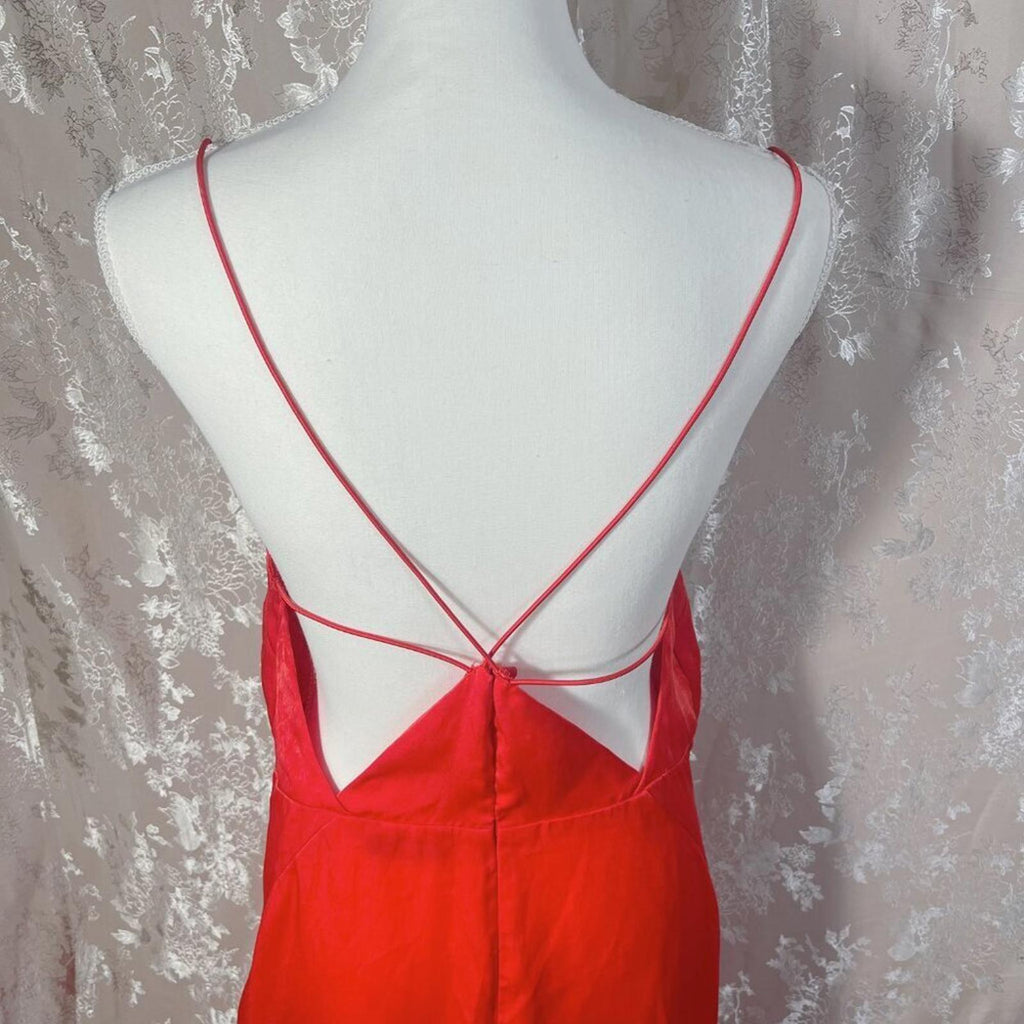 Pretty Little Thing PLT Red Satin V Neck Long Maxi Dress Backless Formal Size 10