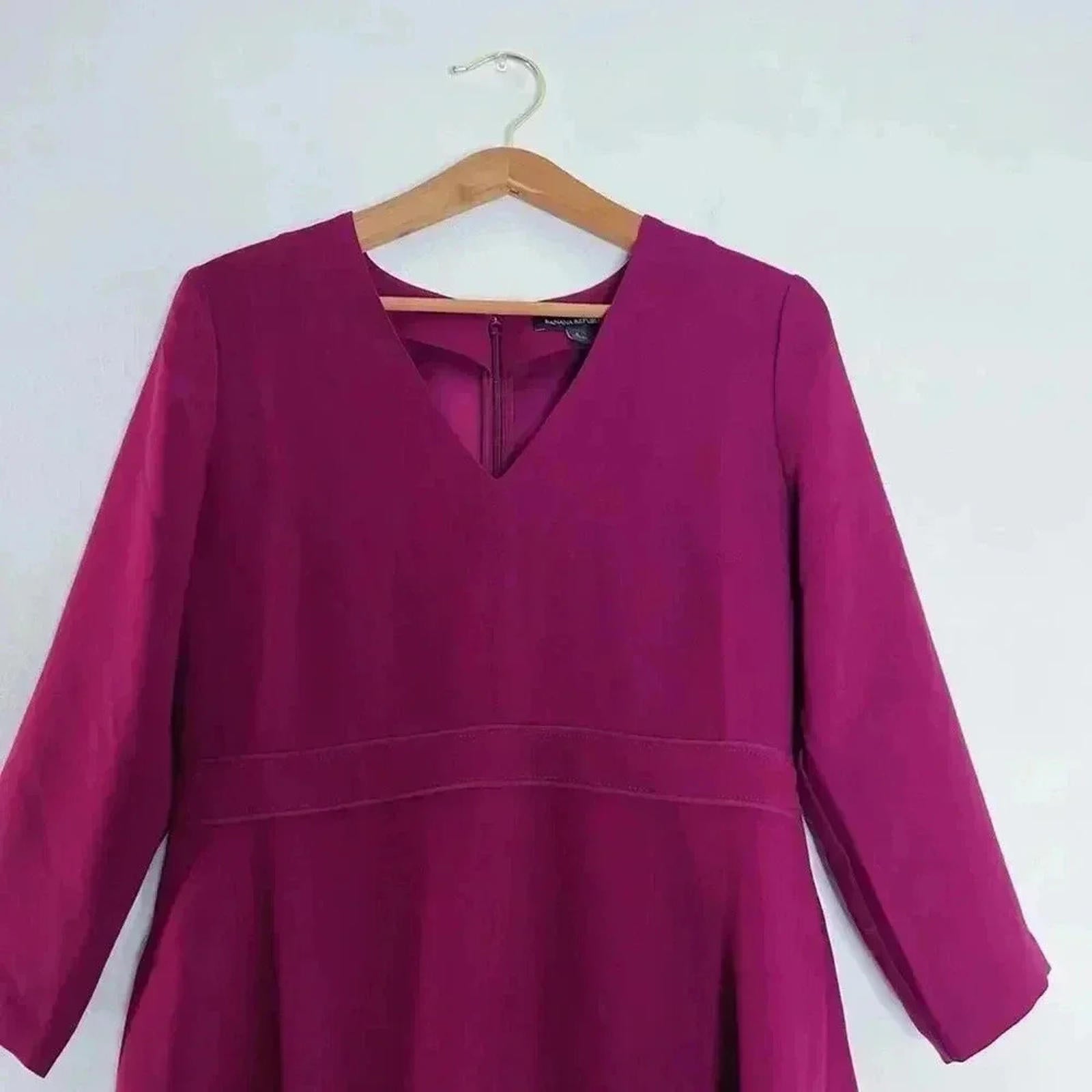 NWOT Banana Republic Maroon Burgundy Long Sleeved  Dress Women's Size 6