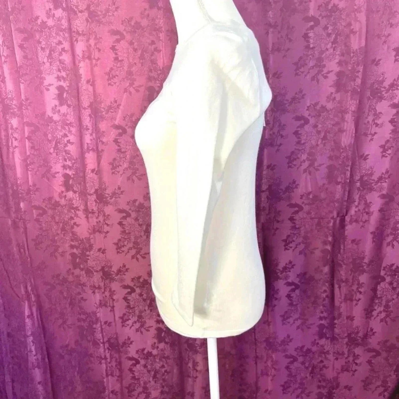 NWT L'Agence Jocelyn Cutout Sweater in Ivory Size S Minimalist Quiet Luxury