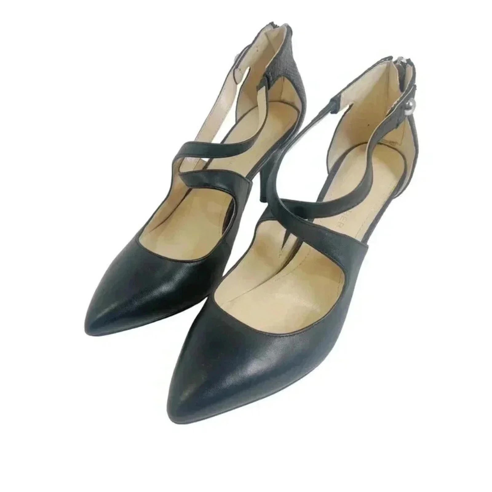 Marc Fisher MFKalayne Black Leather Pointed Toe Heel Size 8