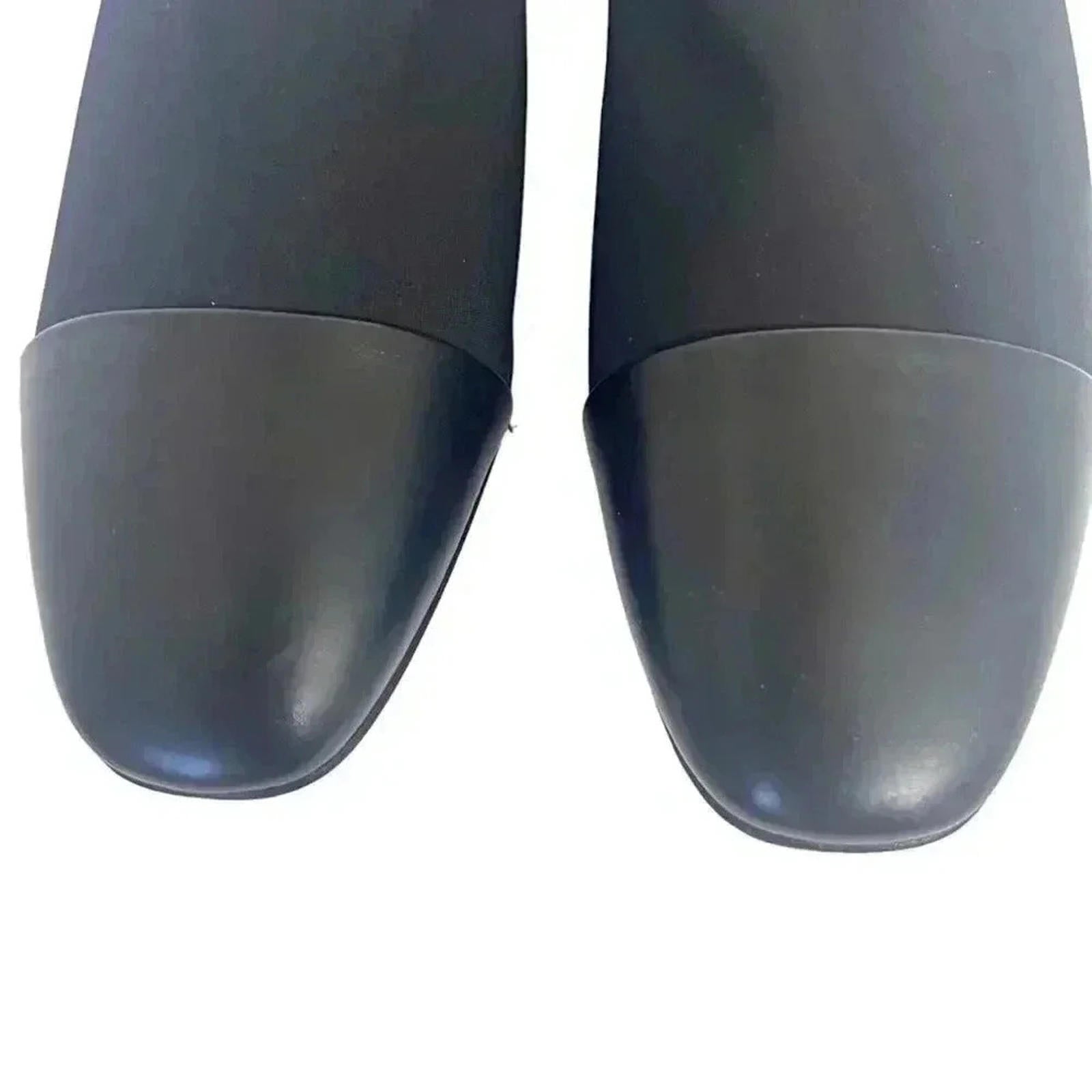 Via. Spiga Tate Black Leather and Neoprene Slip Ons Women's Size 9.5