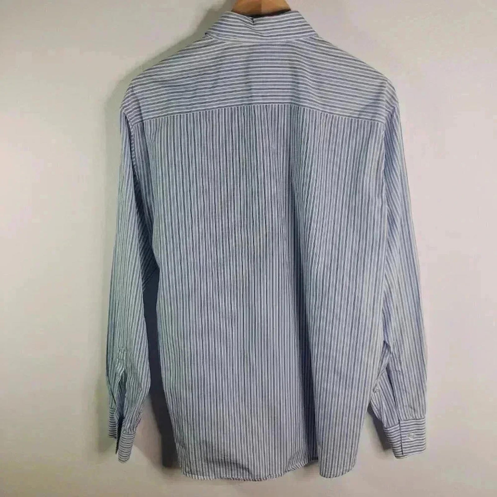 Barney's New York Co-Op Men's Blue Striped Long Sleeved Button Up Size 48/62
