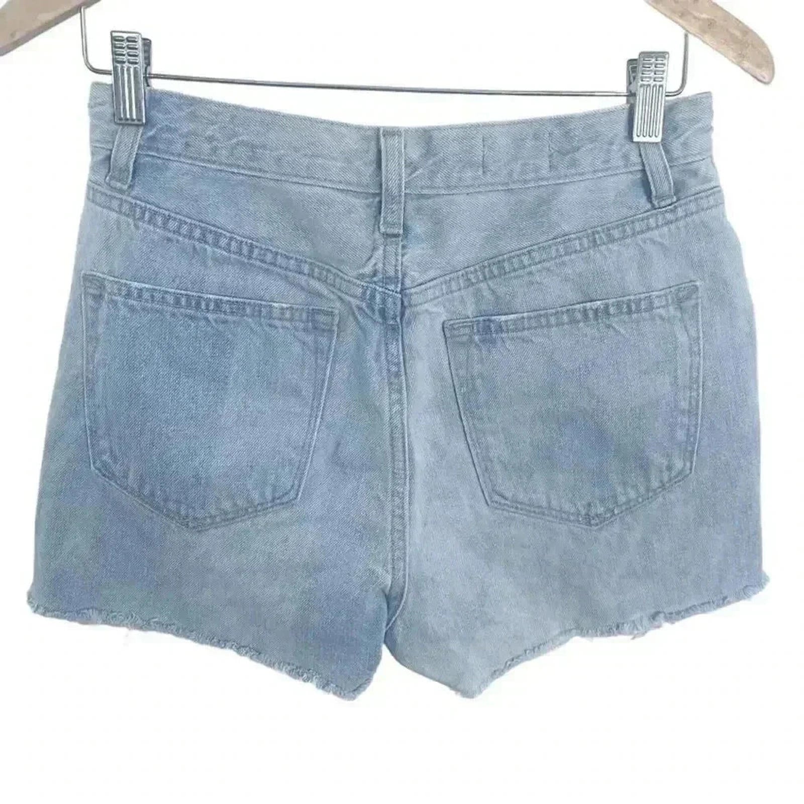 GAP Star Design Light Wash High Rise Denim Shorts Women's Size 27