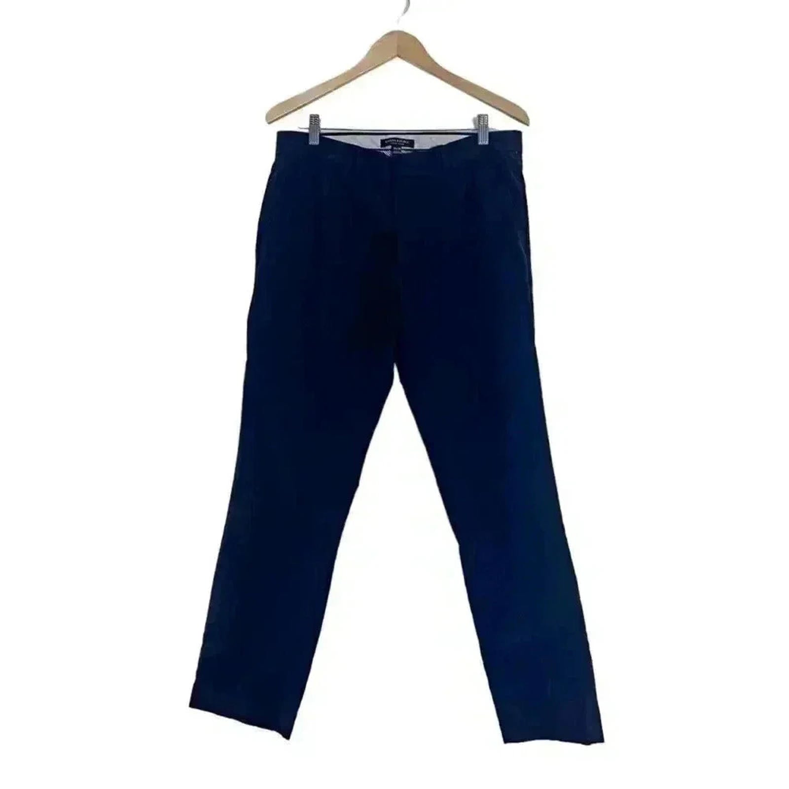 Banana Republic Aiden Chino Pants in Black Business Casual Office Size 33 x 30