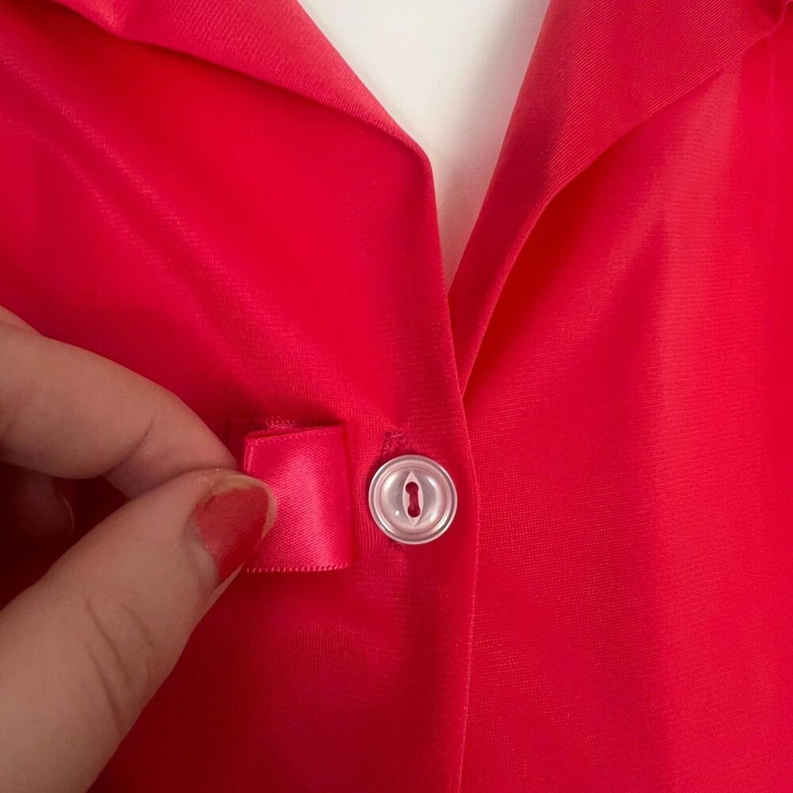 Vintage 1960s Henson Kickernick Red Long Sleeve Button Up Nightgown Size S