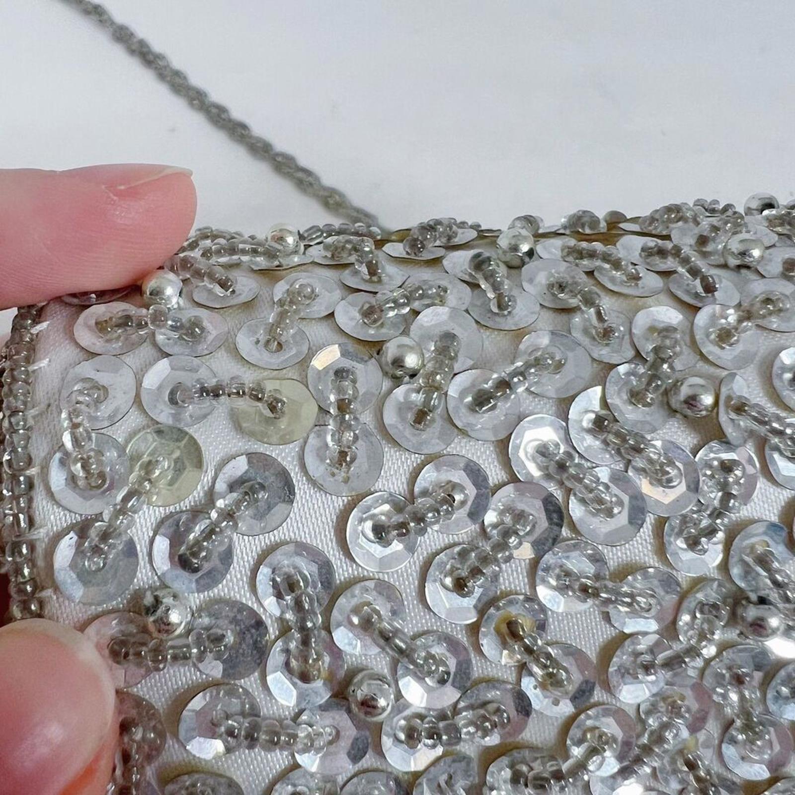 Vintage 90s Silver Sequined Beaded Embellished Evening Bag Party Purse