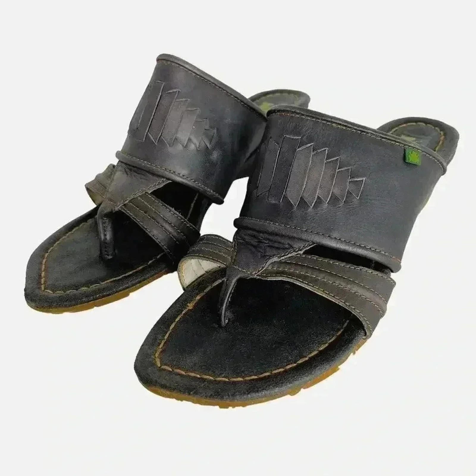 El Naturalista Leather Heeled Flip Flop Sandals Wedge Women's size 11 US