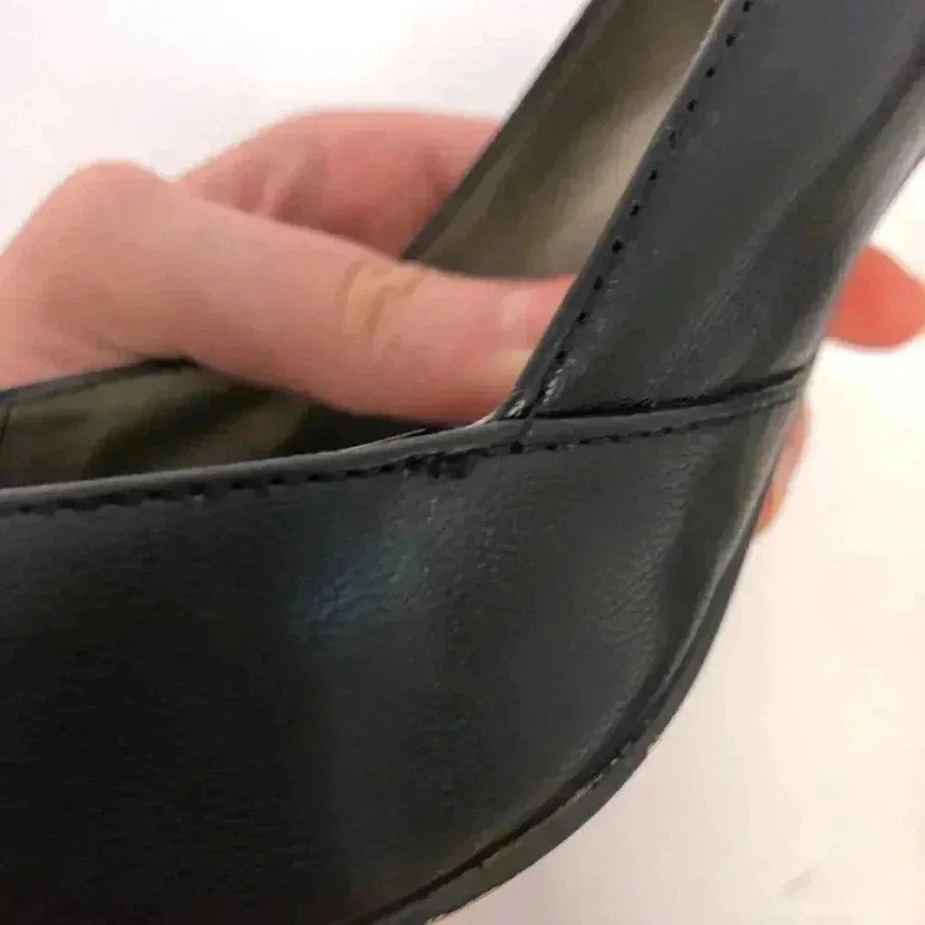 Tahari Carat Black Pointed Toe Stiletto Black Leather Heels Pumps Size 9.5