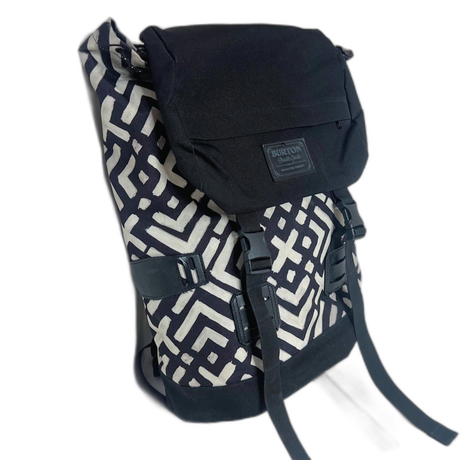 Burton Tinder Backpack Black and White Striped Laptop Sleeve