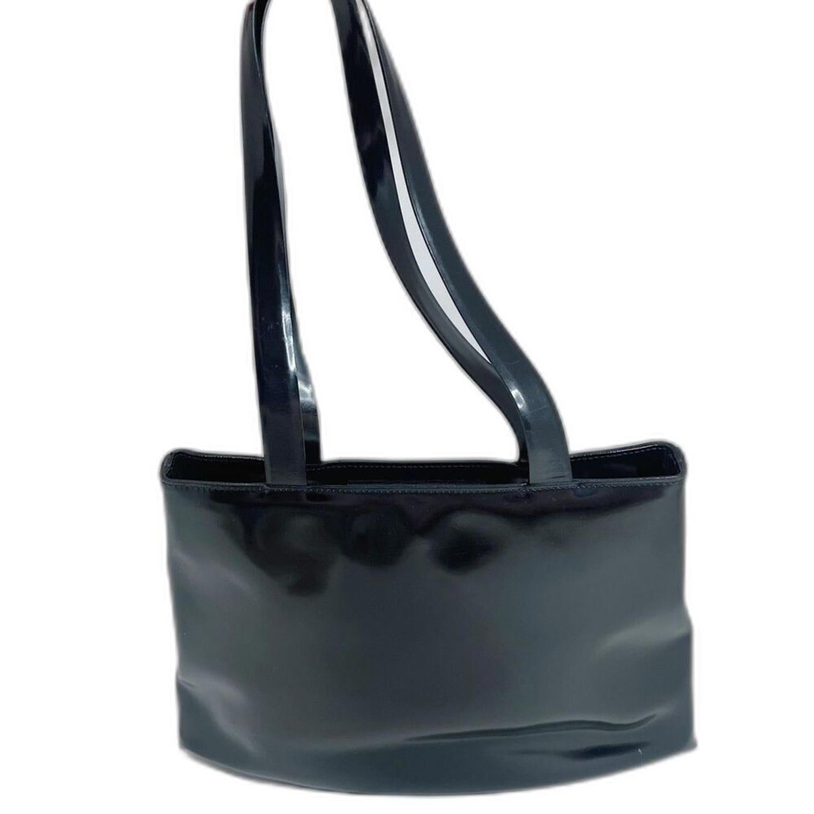 Coccinelle Black Patent Leather Shoulder Bag Purse y2k Contemporary Sleek