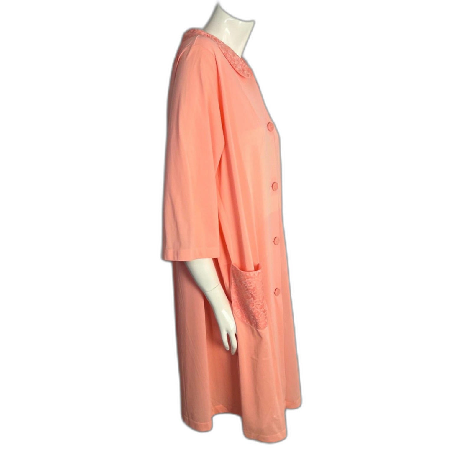 Vintage 1960s Shadowline Peach Pink Button Up Nightgown Peter Pan Collar Size M