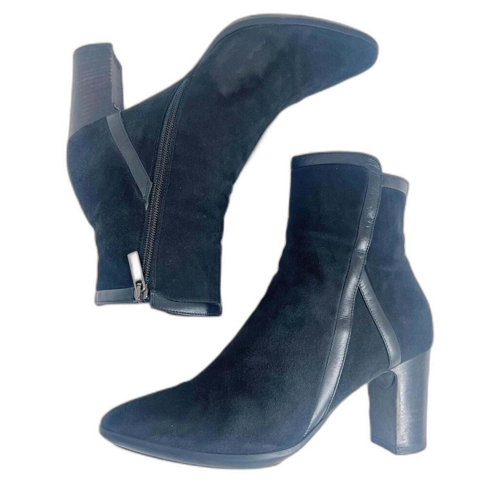 Aquatalia Italian Black Suede Heeled Booties Leather Piping Ankle Boots Size 9
