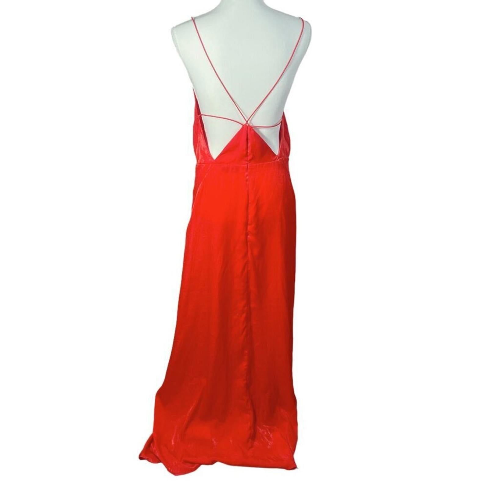 Pretty Little Thing PLT Red Satin V Neck Long Maxi Dress Backless Formal Size 10