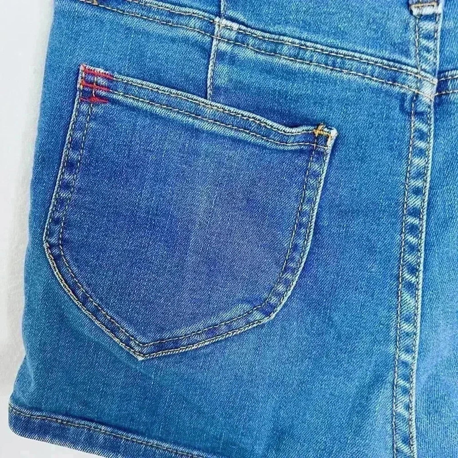 BDG High Rise Seam Short Medium Wash Denim Shorts Jean Shorts High Rise Size 27
