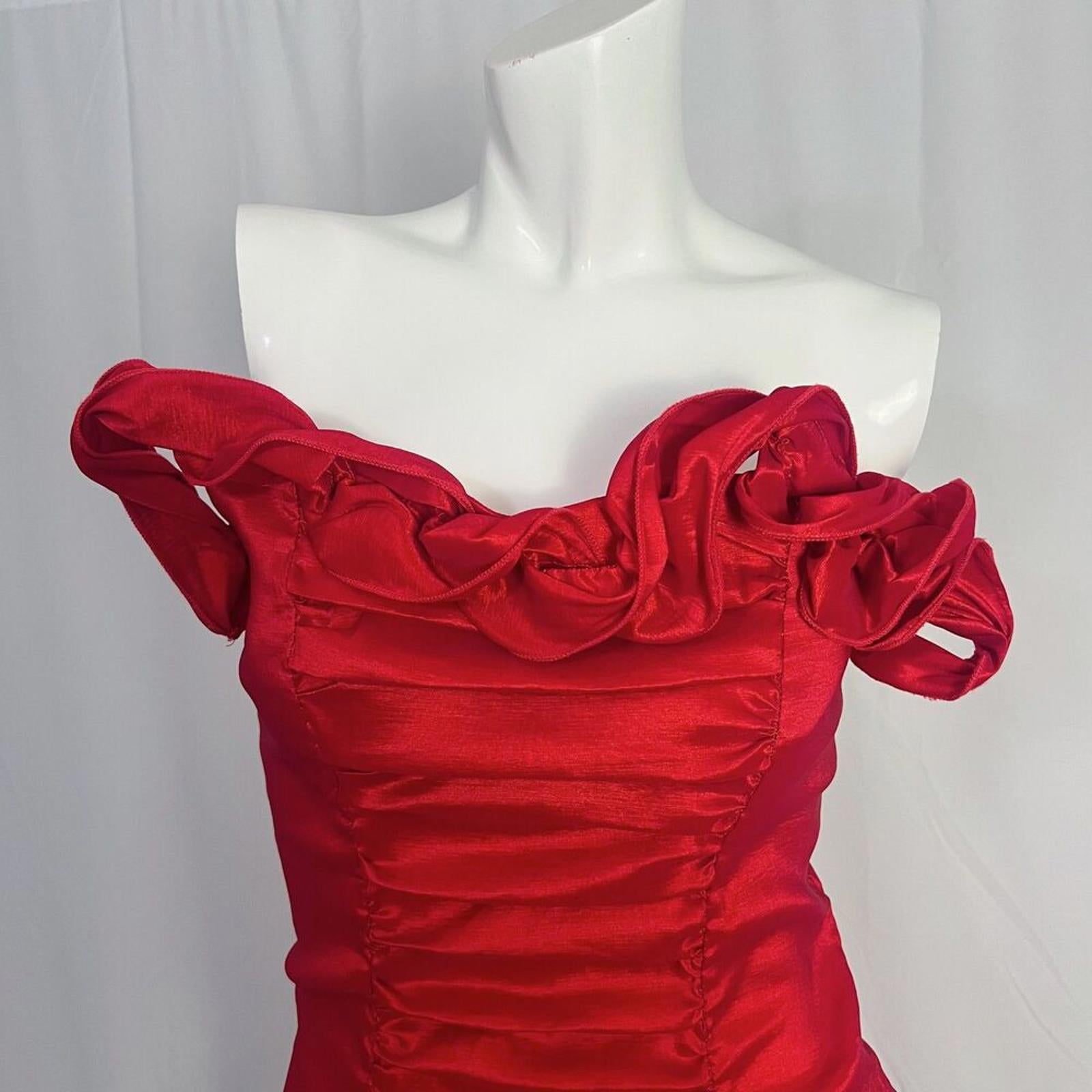 1980s Vintage La Scala Red Strapless Ruched Cocktail Dress Ruffled Top Size XL