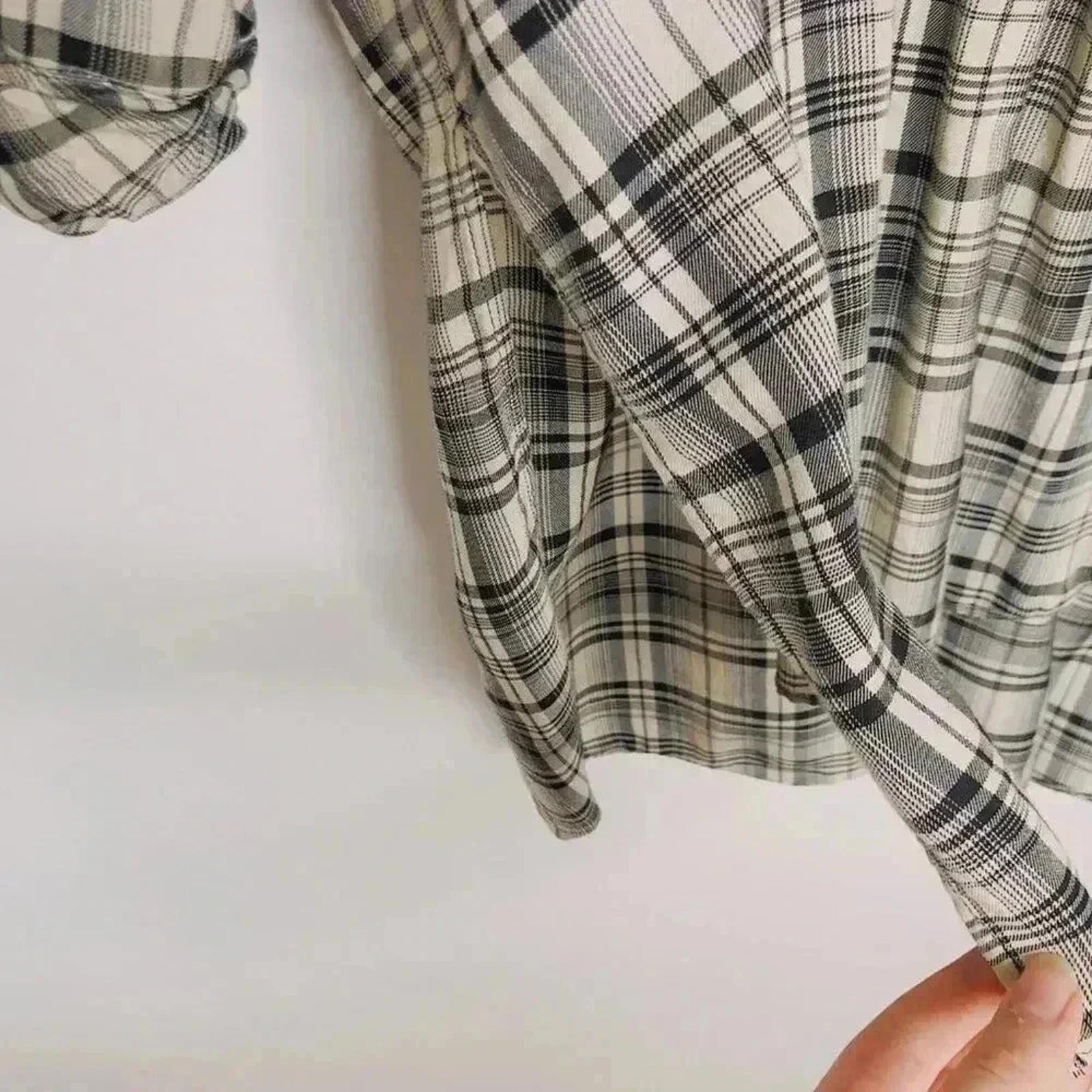 Zara Basic Black Cream Plaid Long Sleeve Tunic Blouse Women's Size XS