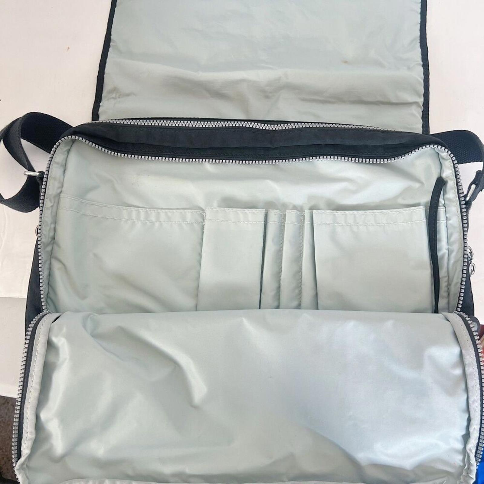 Kipling y2k Vintage Black Nylon Messenger Bag Laptop Bag Travel Bag