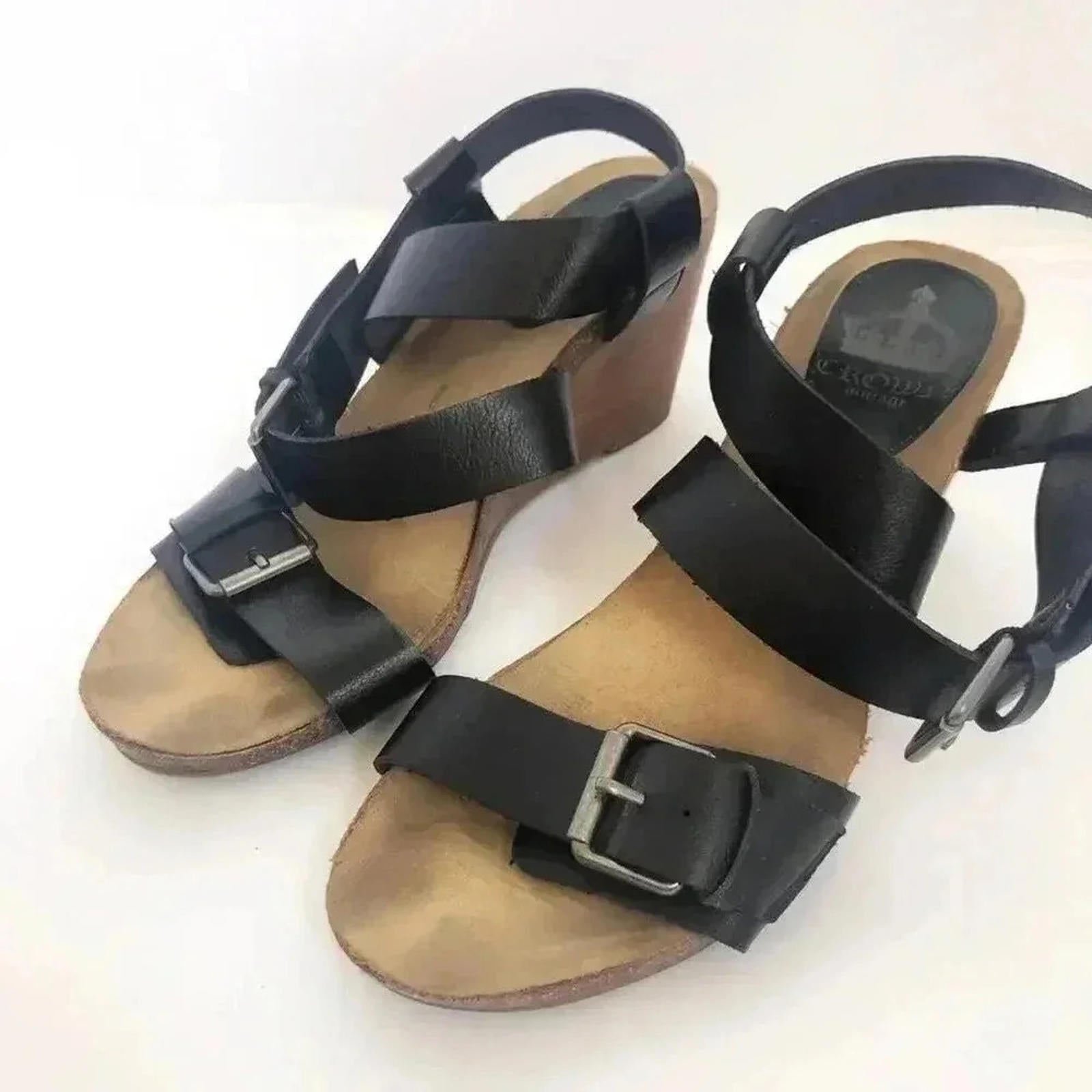 Crown Vintage Sigh Sandals Black Leather Strappy Wedges Heels Women's Size 10