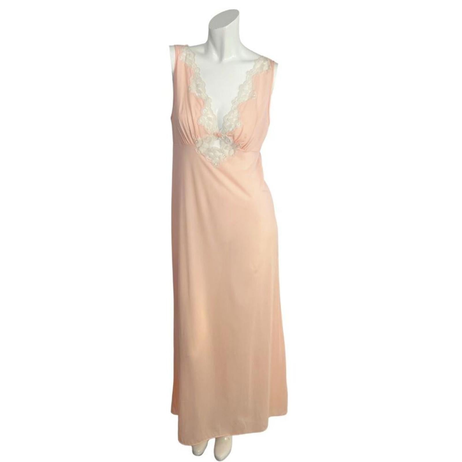 Vintage 1970s Kayser Peachy Pink Cream Lace Maxi Night Gown Women's Size 2