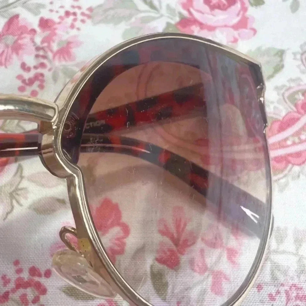 Urban Outfitters Brown Tortoiseshell Cateye Sunglasses Gold Rims