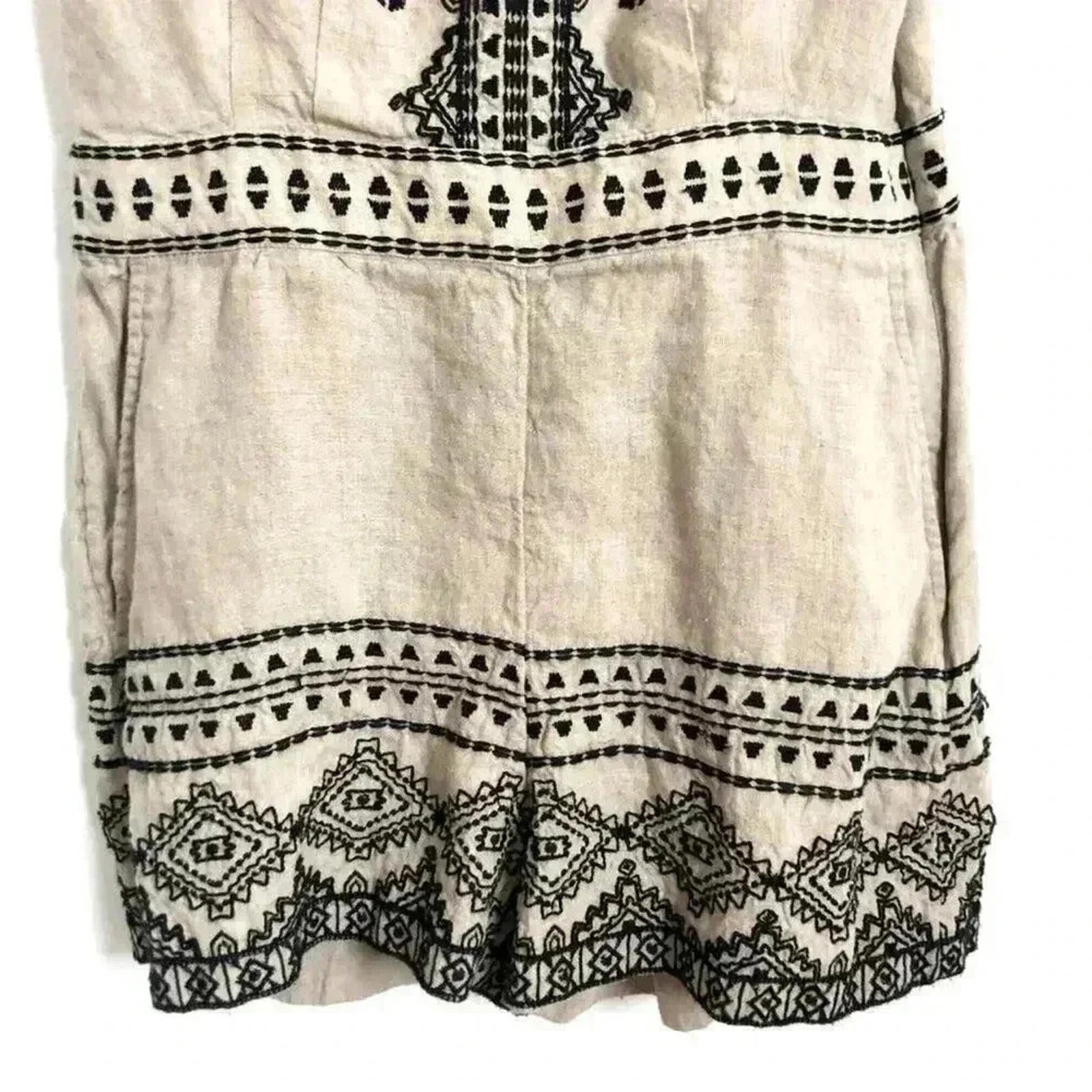 Ann Taylor LOFT Linen Oatmeal Black Embroidered Petite Romper Women's Size 4 P