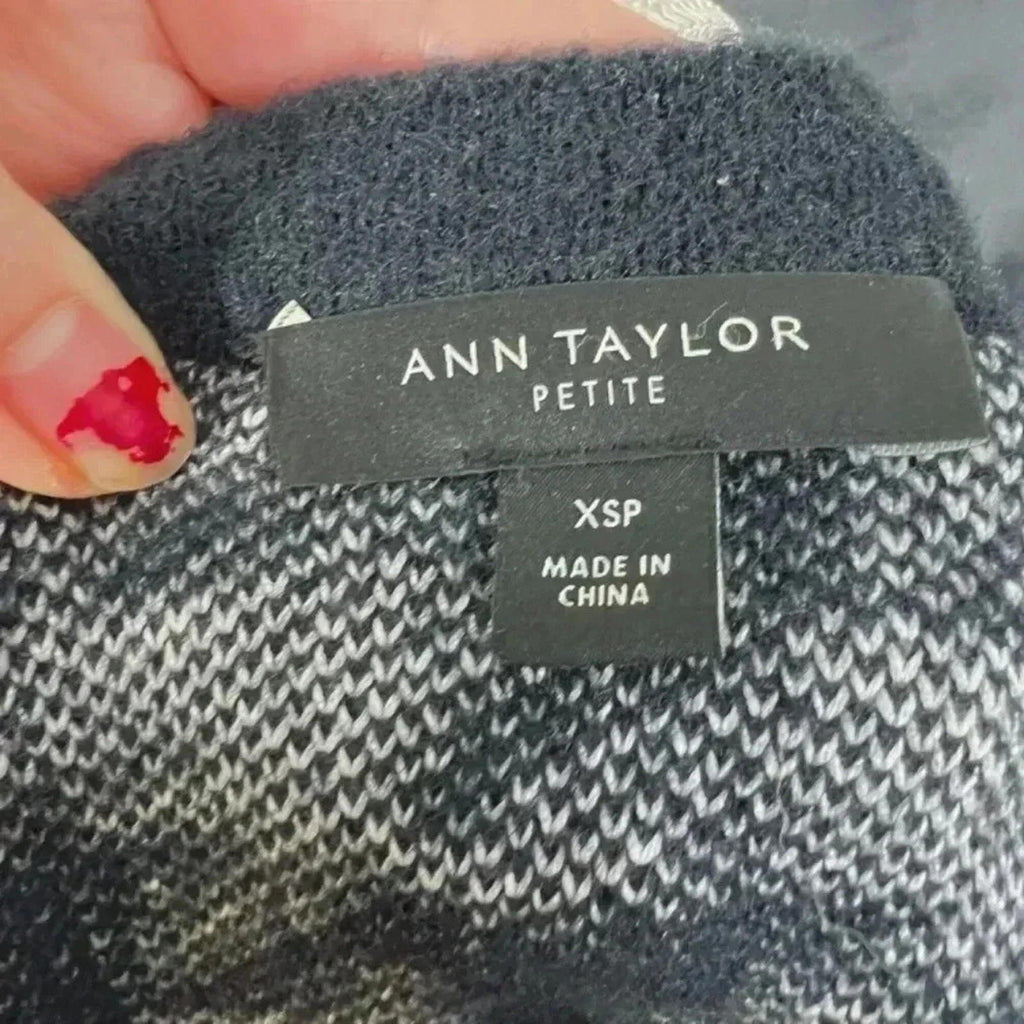 Ann Taylor Petite Houndstooth Black and White Cardigan Size XSP