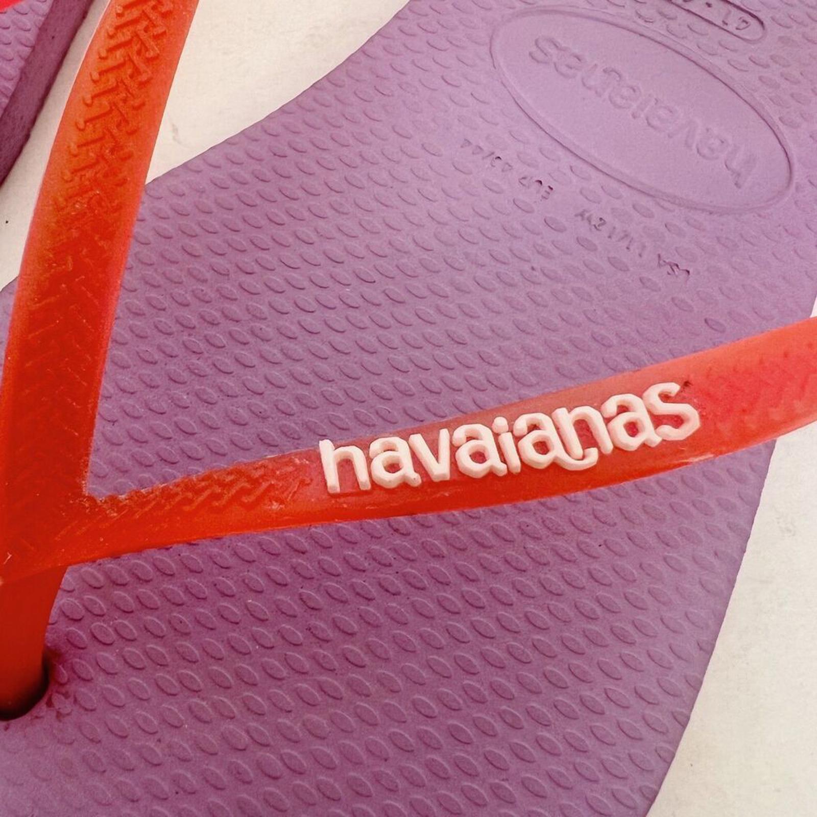 Havaianas Light Purple and Pink Flip Flops Thongs Sandals Women's Size 11-12 US